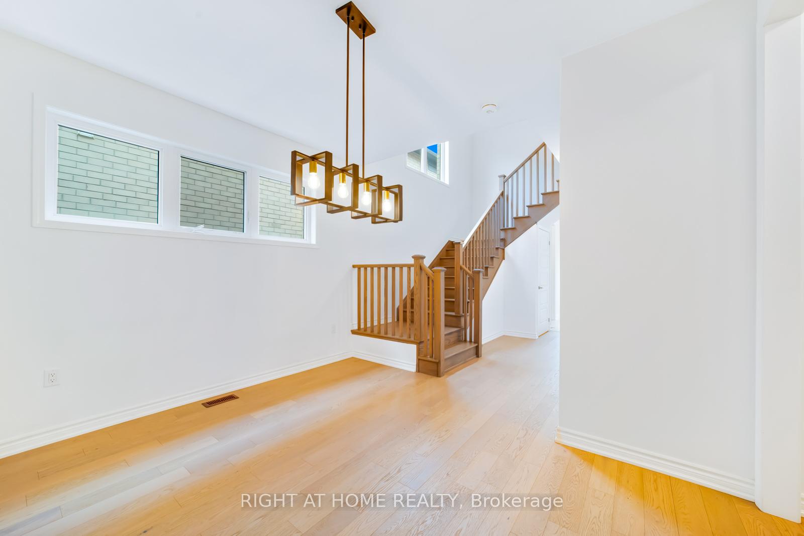 Photo 5 of 1410 Swallowtail Lane, Pickering, Rural Pickering — HOMEH