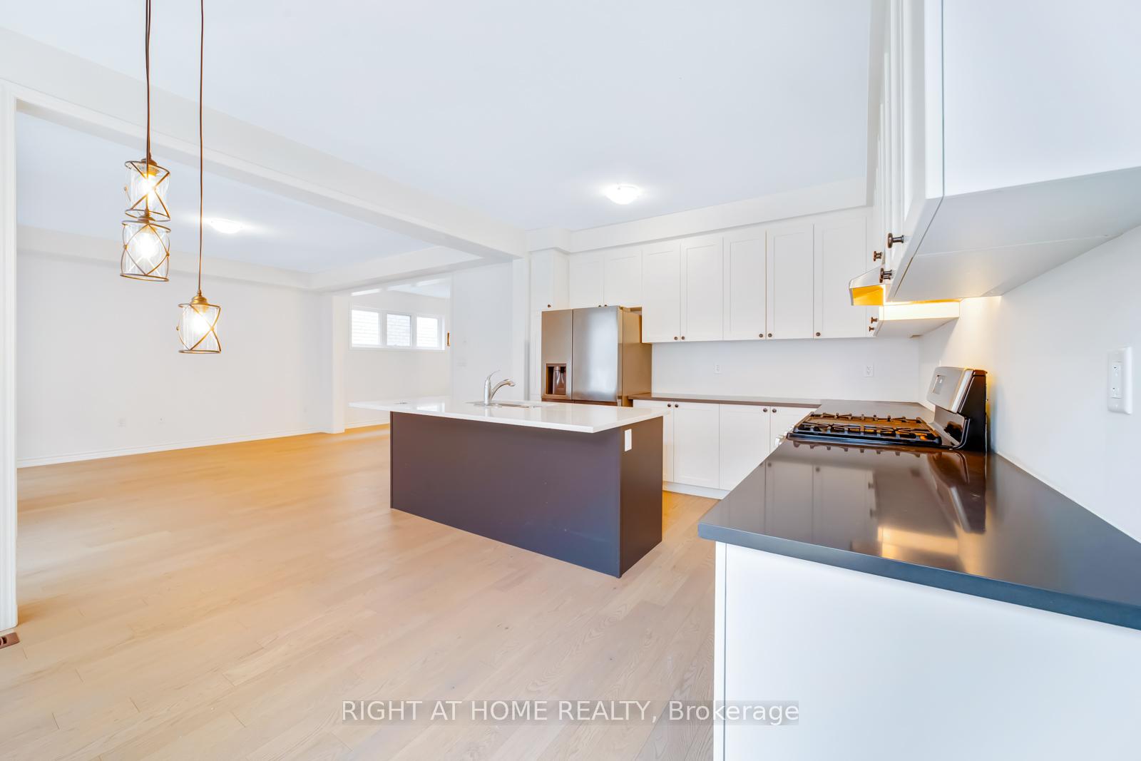 Photo 15 of 1410 Swallowtail Lane, Pickering, Rural Pickering — HOMEH