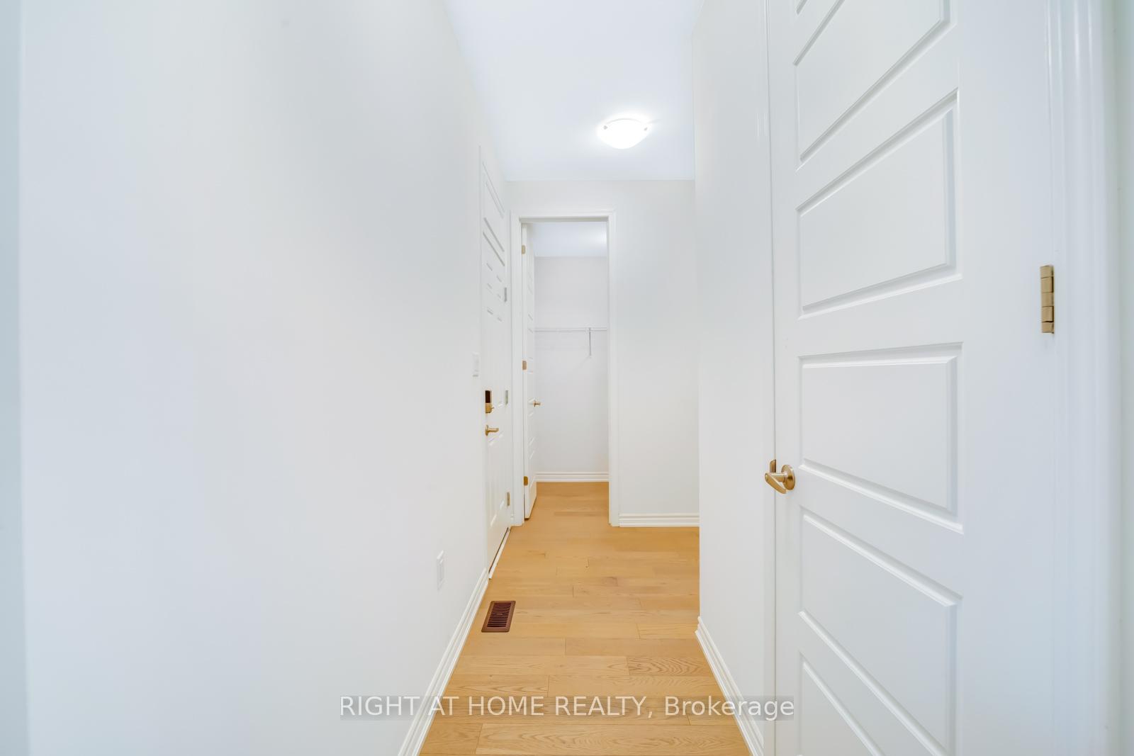 Photo 13 of 1410 Swallowtail Lane, Pickering, Rural Pickering — HOMEH