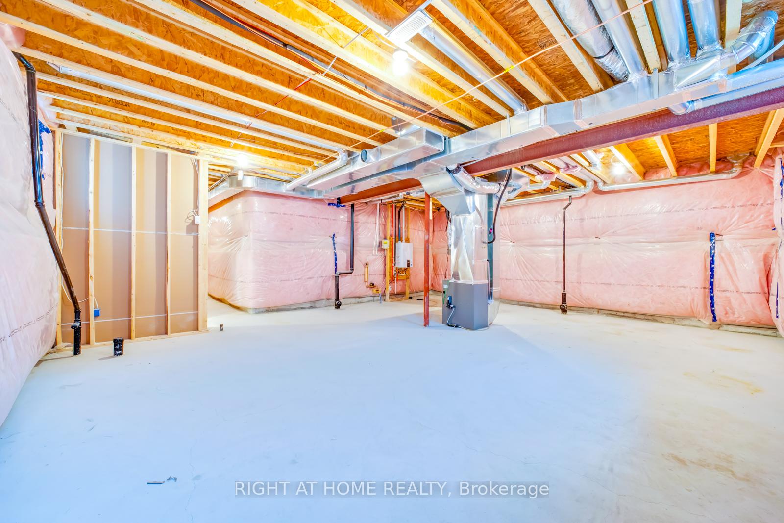 Photo 33 of 1410 Swallowtail Lane, Pickering, Rural Pickering — HOMEH