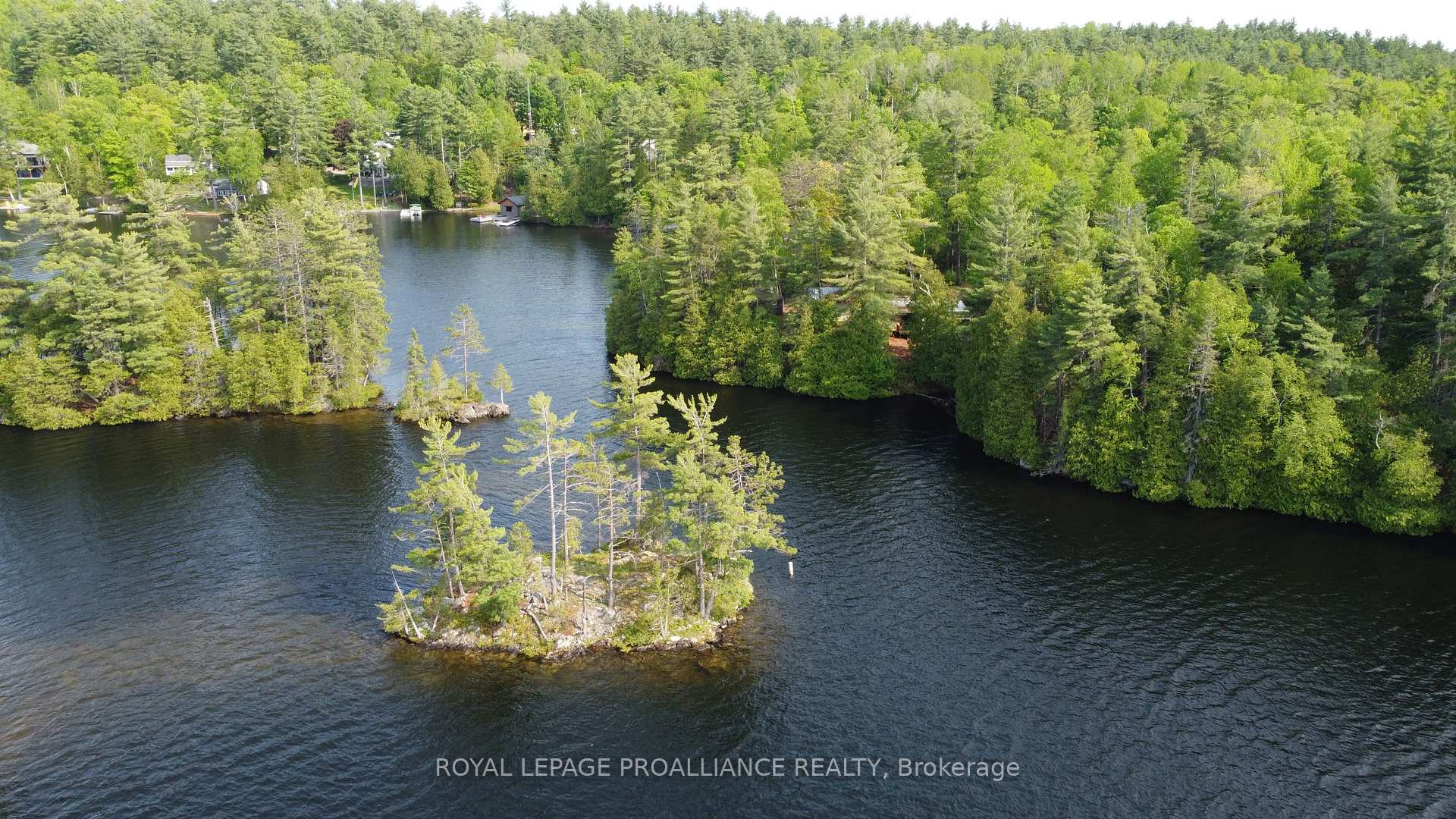 Photo 2 of 1052 Ridgeway Lane, North Frontenac, Frontenac North — HOMEH