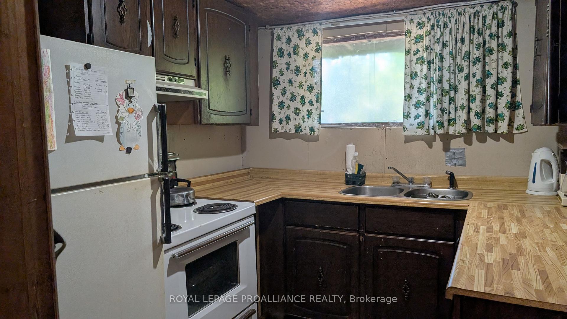 Photo 23 of 1052 Ridgeway Lane, North Frontenac, Frontenac North — HOMEH