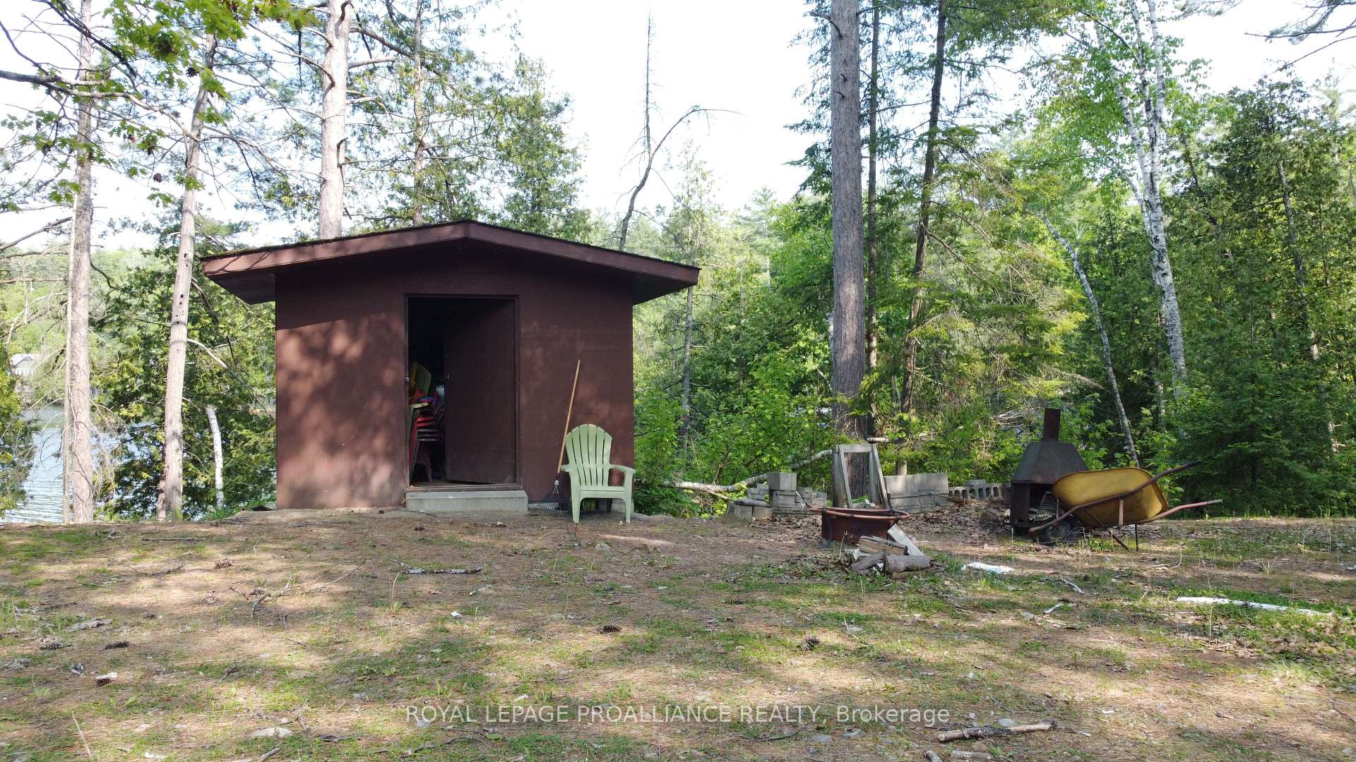 Photo 32 of 1052 Ridgeway Lane, North Frontenac, Frontenac North — HOMEH