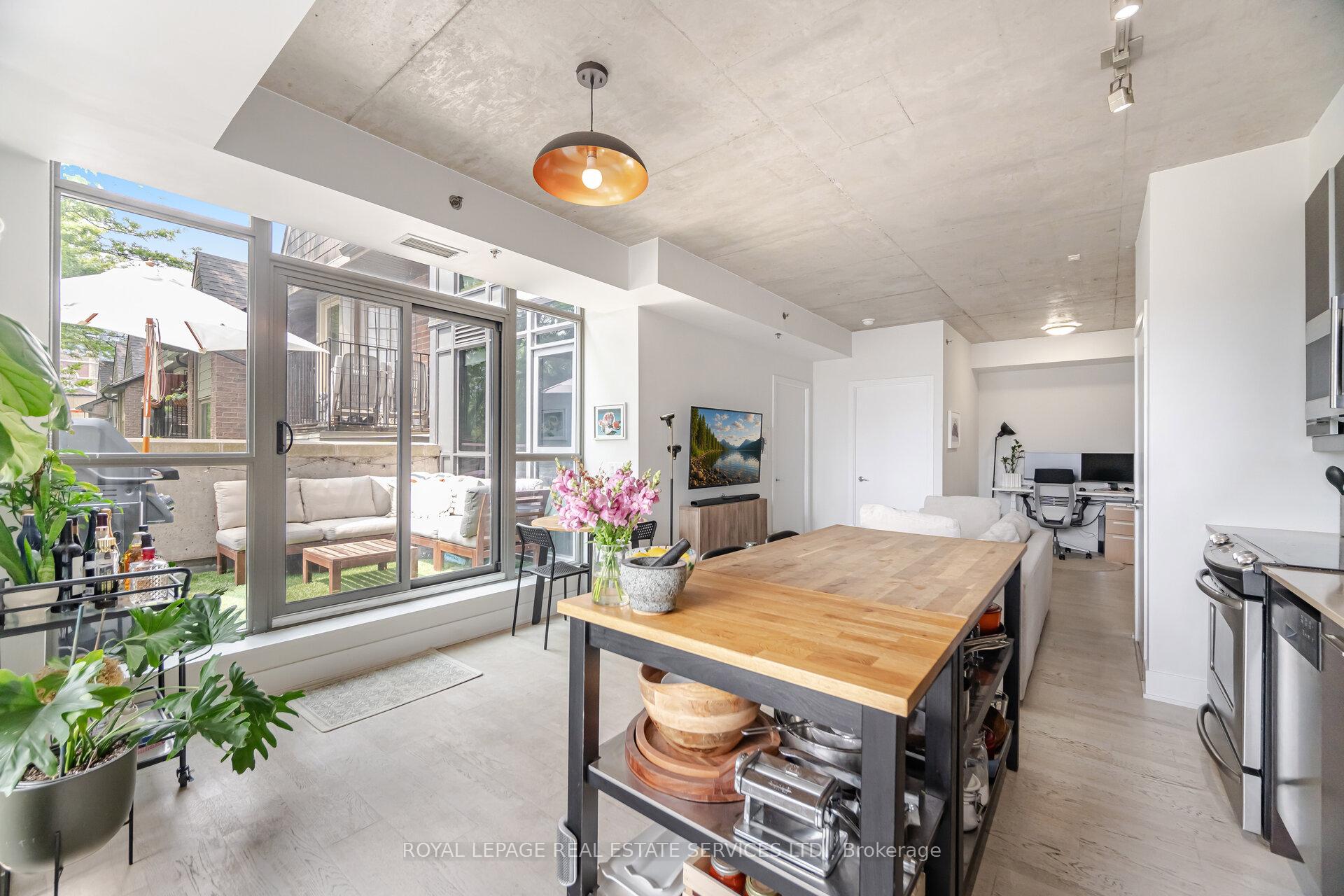 Photo 6 of Unit 201, 90 Trinity Street, Toronto, Moss Park — HOMEH