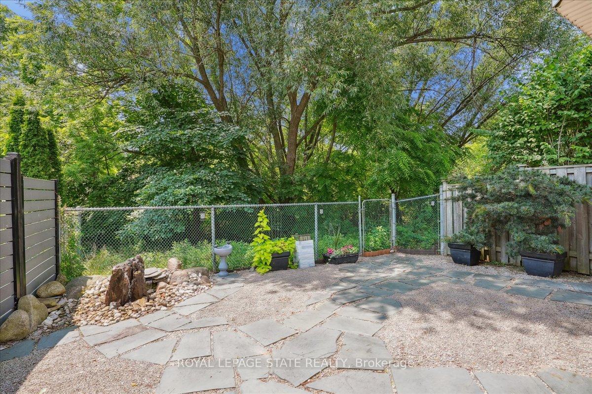 Photo 36 of 31 Morrison Crescent, Grimsby, Grimsby Beach — HOMEH