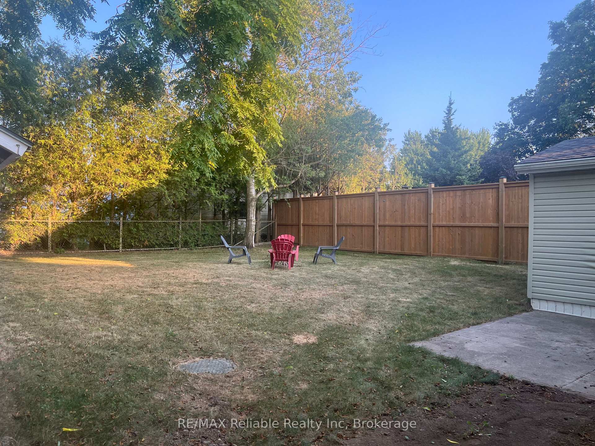 Photo 10 of 61 Kippen Road, Huron East, Egmondville — HOMEH