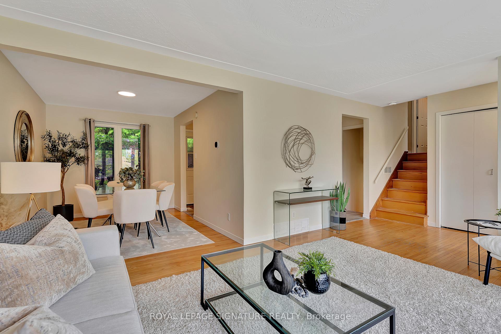 Photo 35 of 186 Cedarbrae Avenue, Waterloo — HOMEH