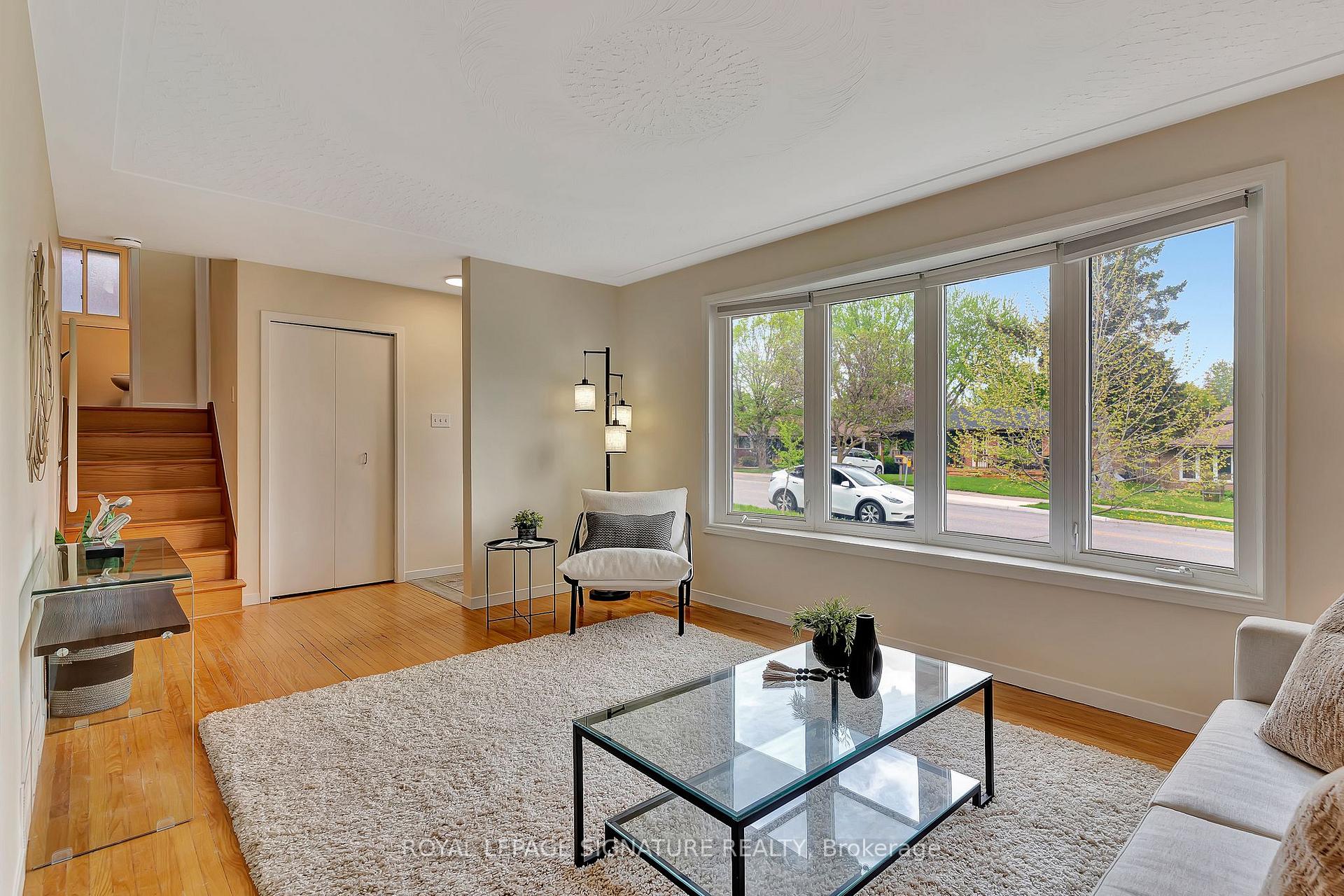 Photo 25 of 186 Cedarbrae Avenue, Waterloo — HOMEH
