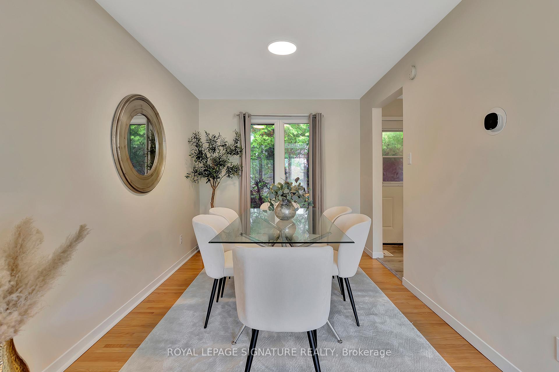 Photo 10 of 186 Cedarbrae Avenue, Waterloo — HOMEH