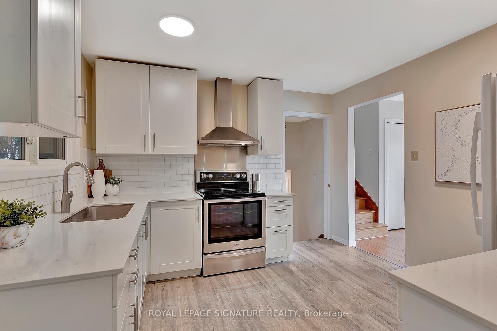 Photo 6 of 186 Cedarbrae Avenue, Waterloo — HOMEH