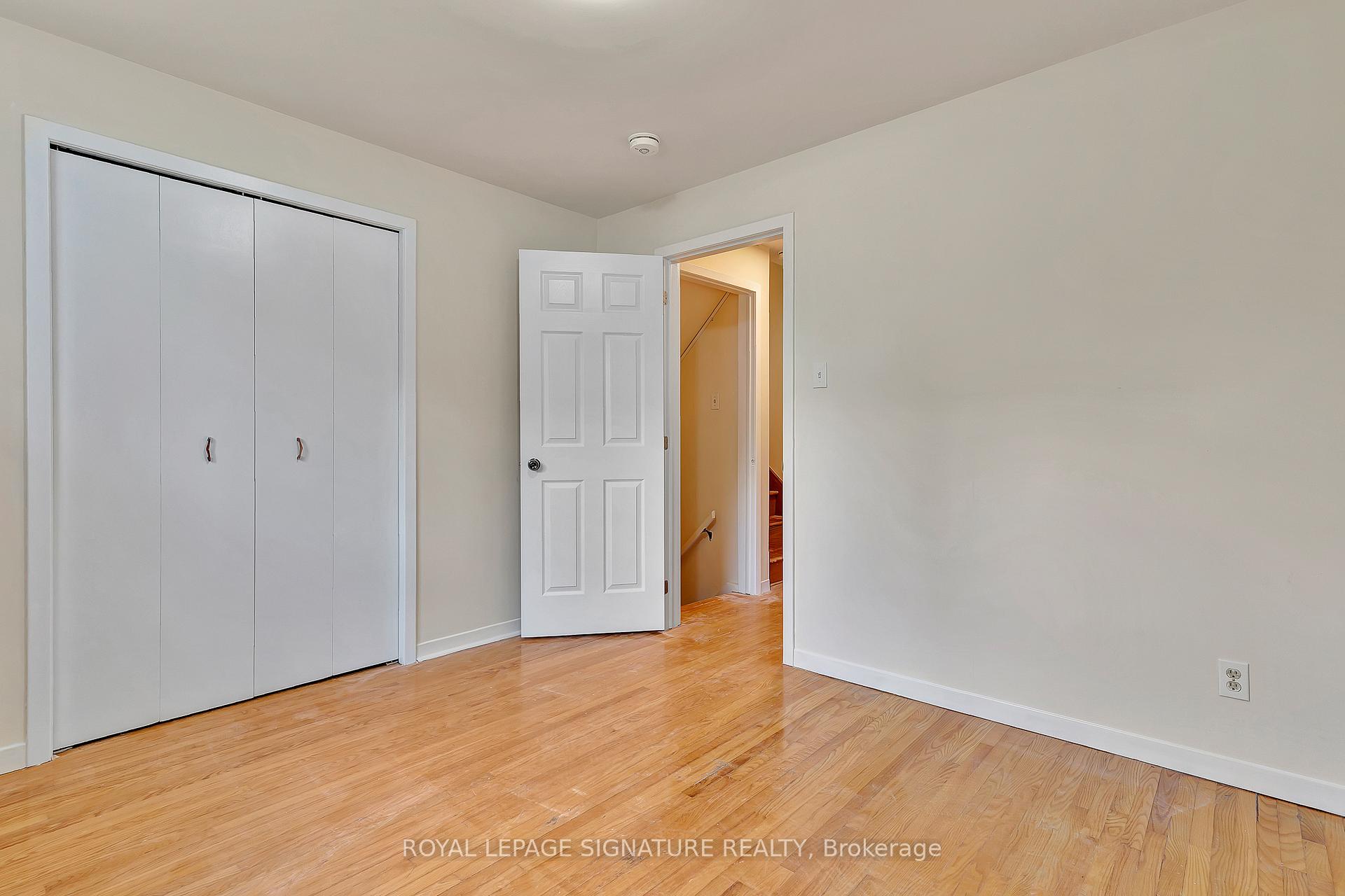 Photo 11 of 186 Cedarbrae Avenue, Waterloo — HOMEH