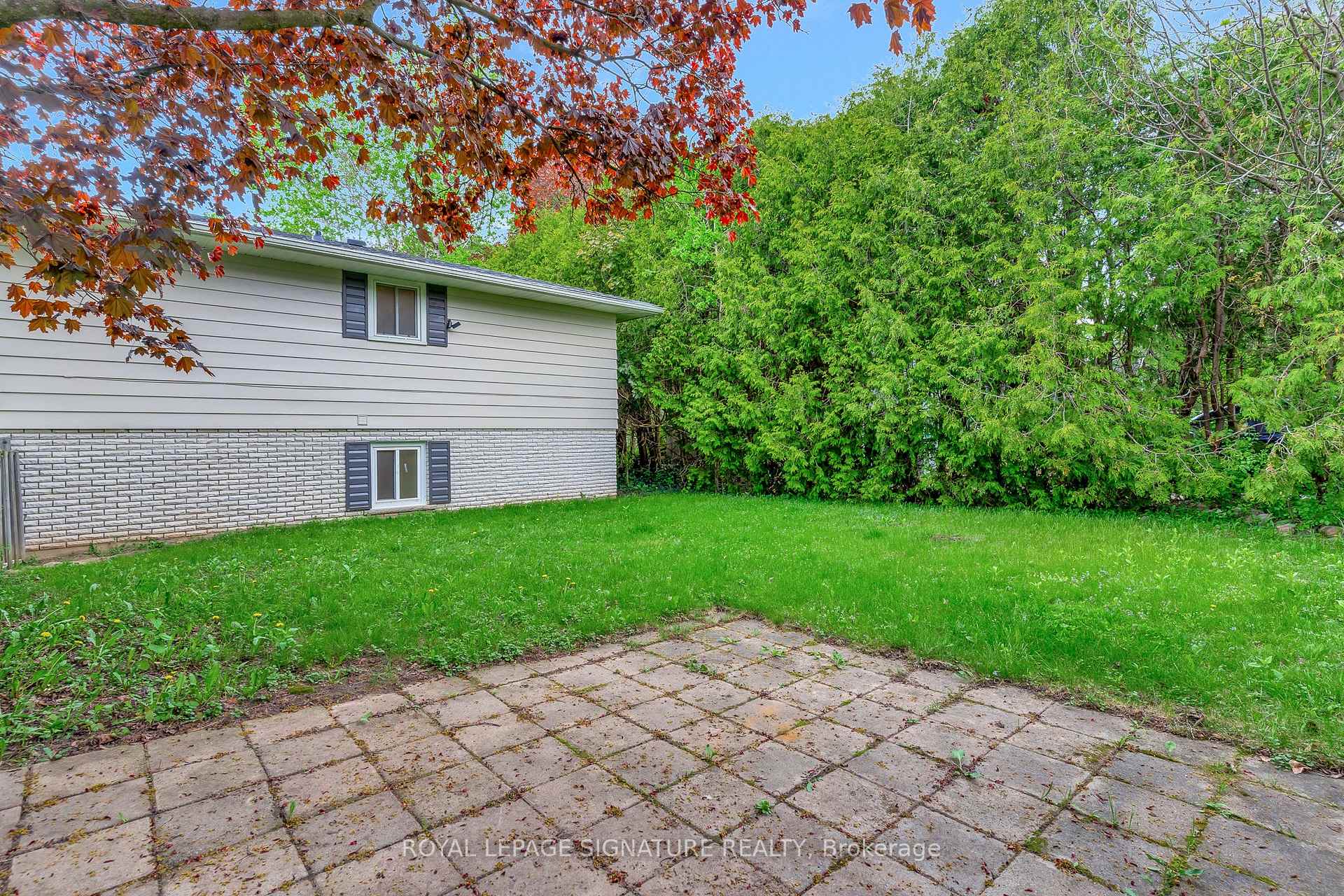 Photo 27 of 186 Cedarbrae Avenue, Waterloo — HOMEH