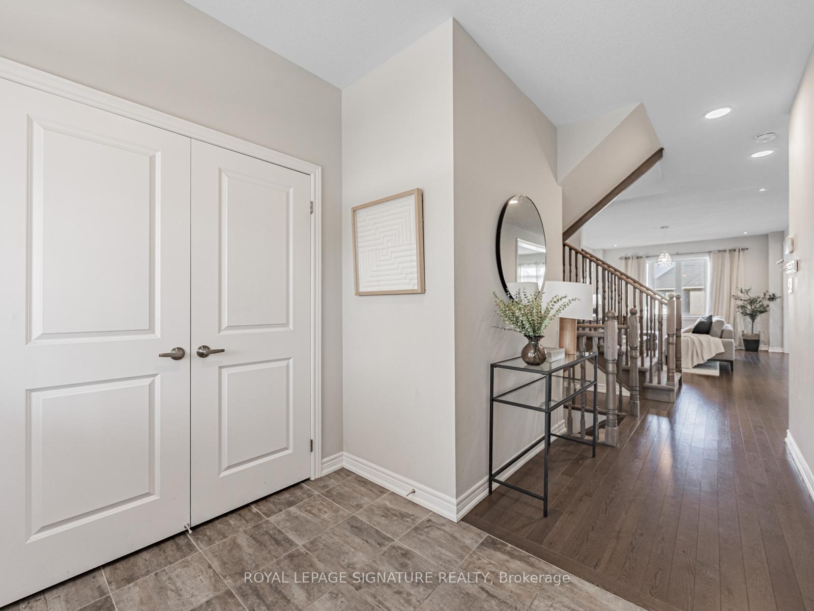 Photo 2 of 135 Woolacott Lane, Clarington, Bowmanville — HOMEH