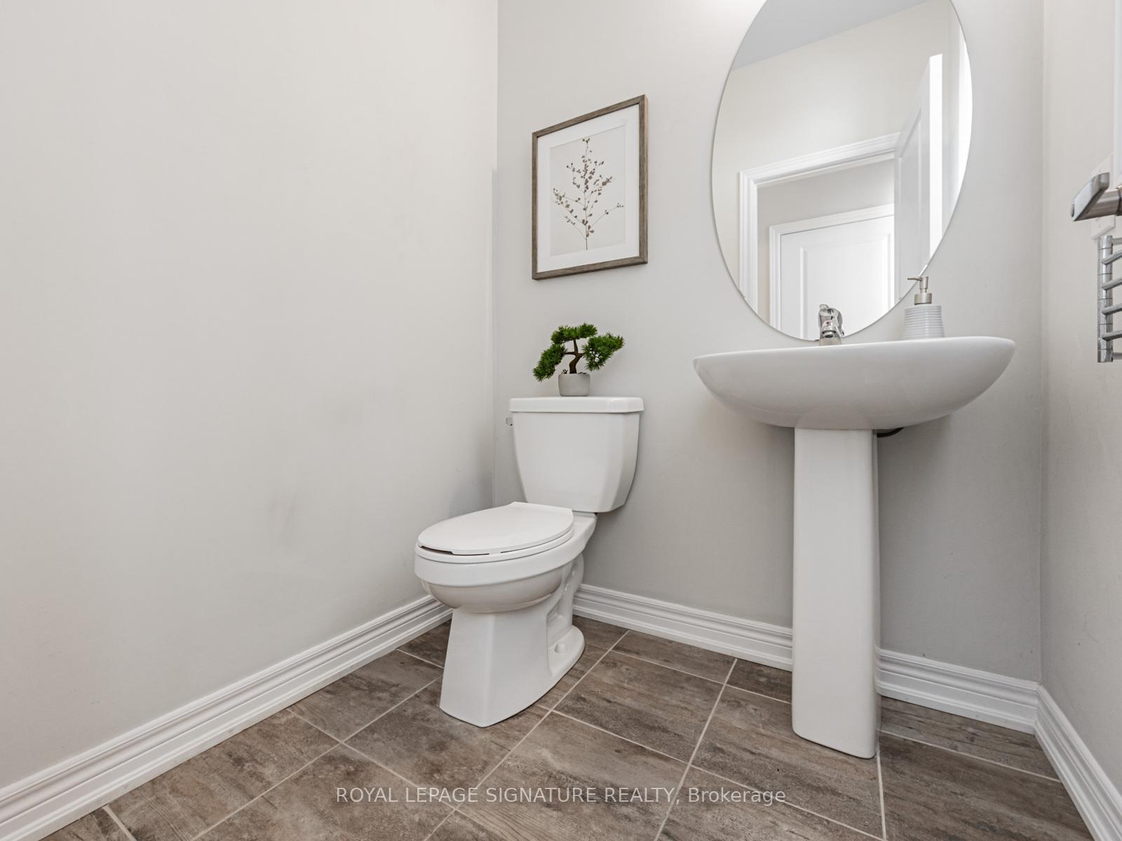 Photo 11 of 135 Woolacott Lane, Clarington, Bowmanville — HOMEH