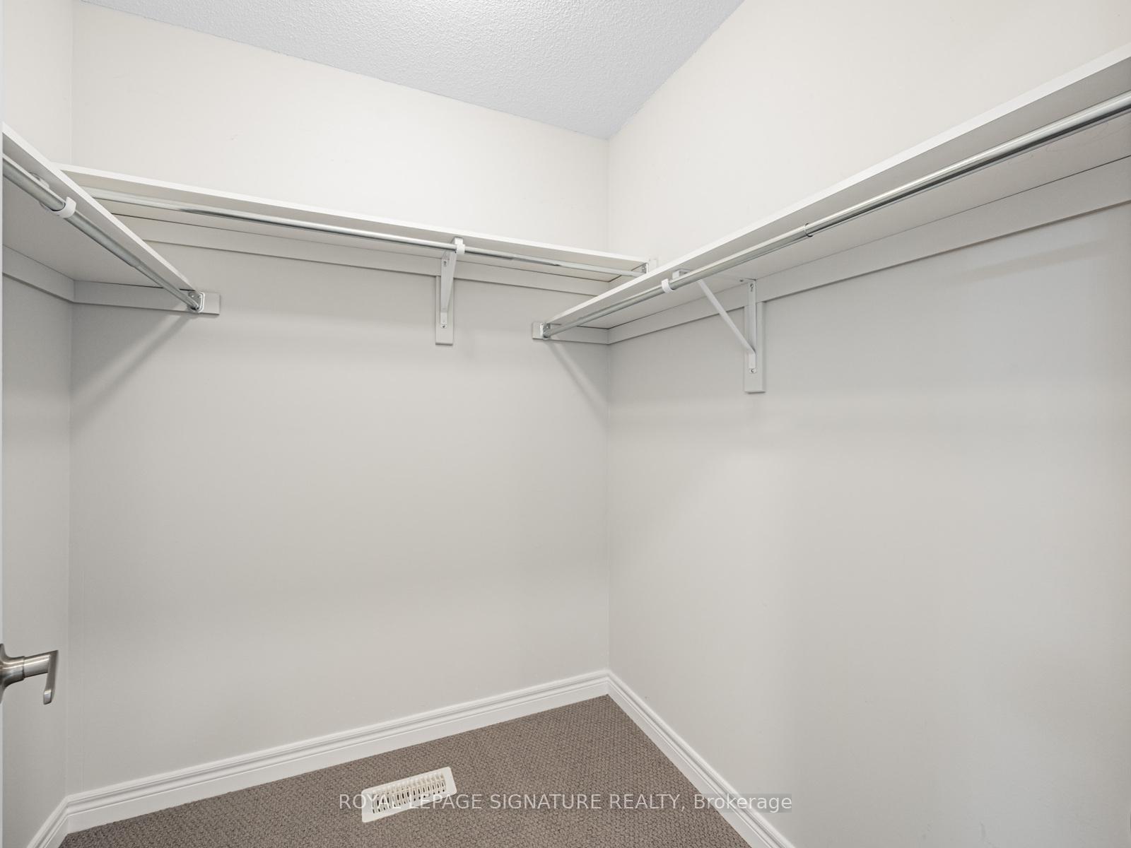 Photo 17 of 135 Woolacott Lane, Clarington, Bowmanville — HOMEH