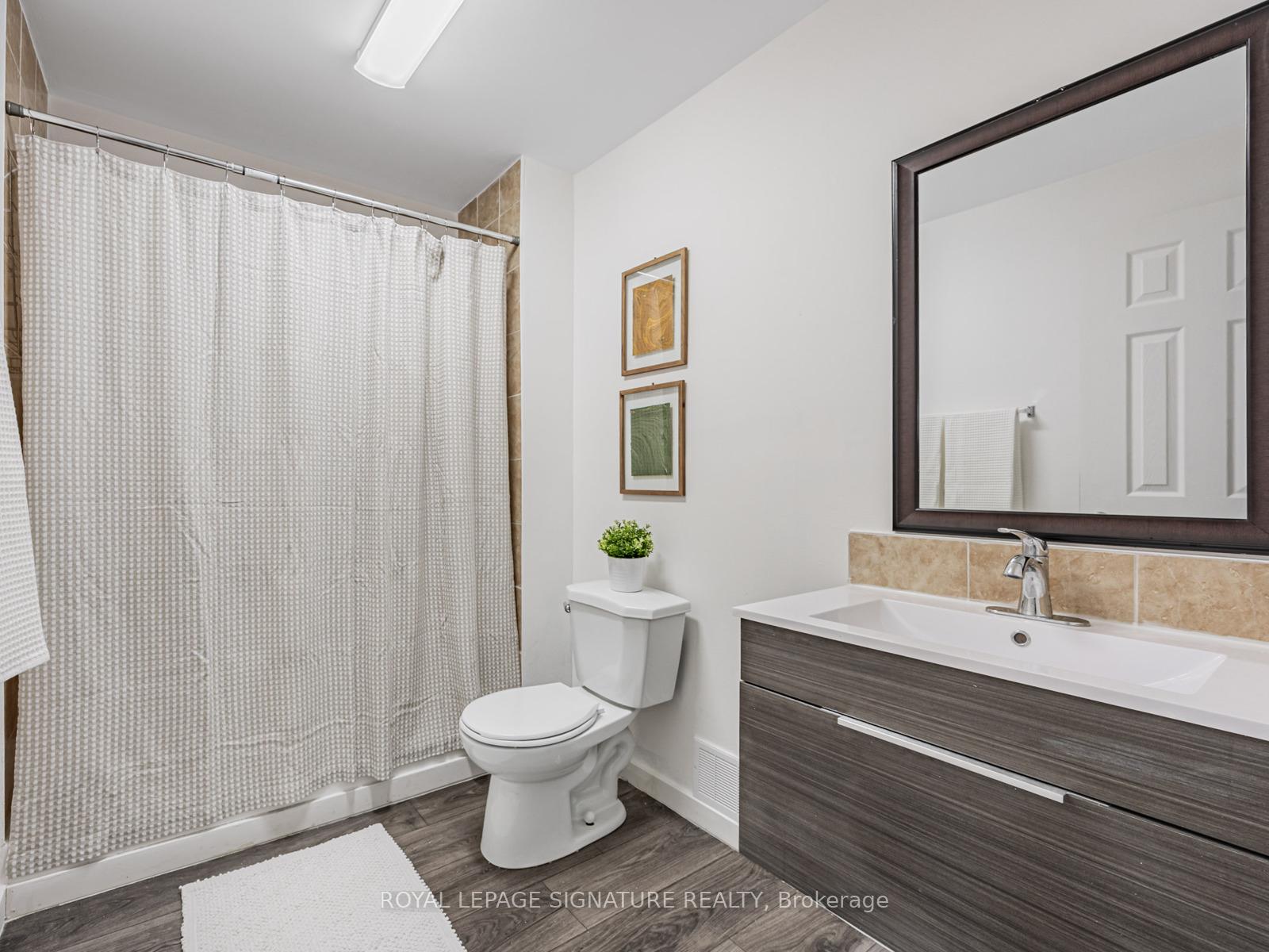 Photo 22 of 135 Woolacott Lane, Clarington, Bowmanville — HOMEH