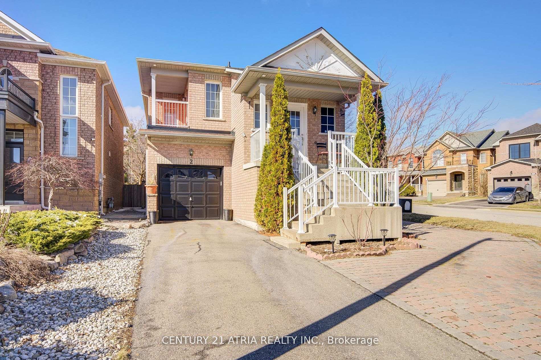 Photo 1 of 2 Goyo Gate, Vaughan, Maple — HOMEH