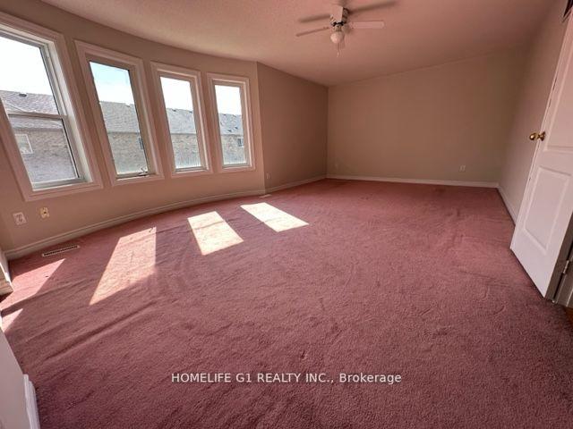 Photo 14 of 8 Caversham (upper level) Drive, Brampton, Sandringham-Wellington — HOMEH