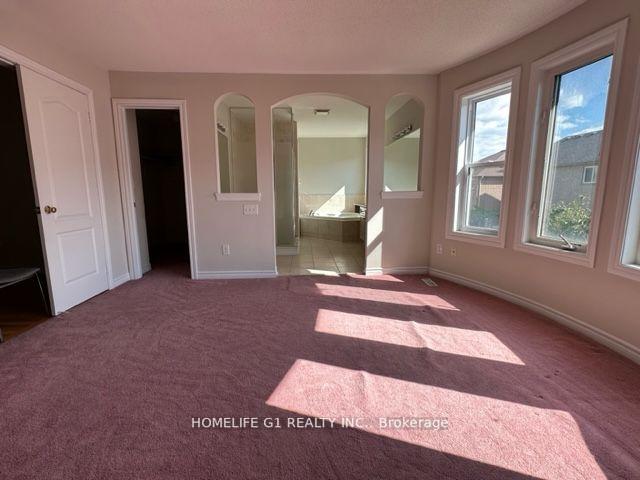 Photo 3 of 8 Caversham (upper level) Drive, Brampton, Sandringham-Wellington — HOMEH