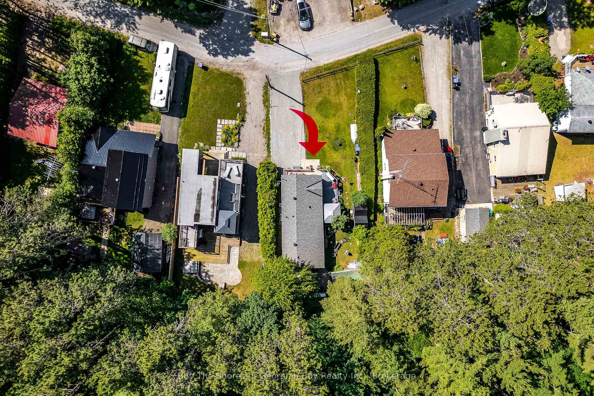 Photo 39 of 89 Andrew Drive, Tiny, Rural Tiny — HOMEH
