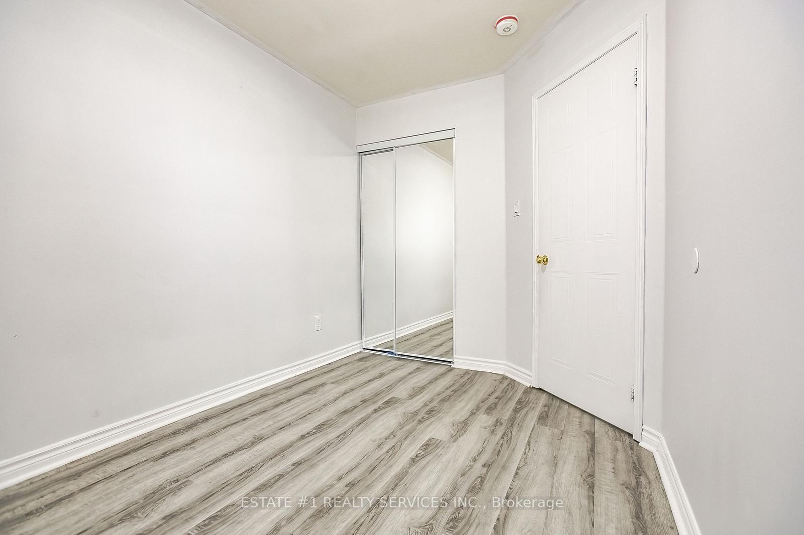 Photo 20 of 117 Richwood Crescent, Brampton, Bram West — HOMEH