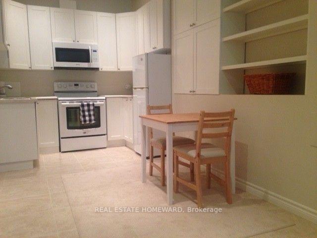Photo 4 of Unit Lower, 121 Wheeler Avenue, Toronto, The Beaches — HOMEH
