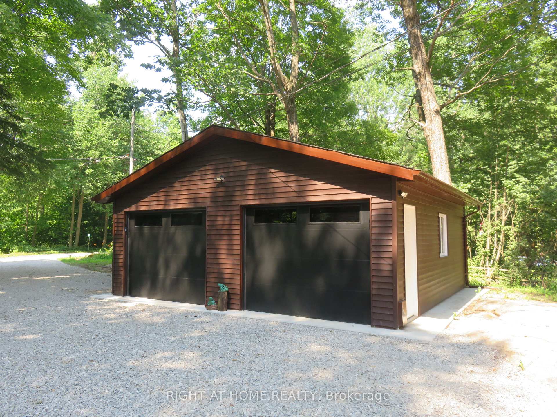 Photo 45 of 7459 Island Crescent, Ramara, Rural Ramara — HOMEH