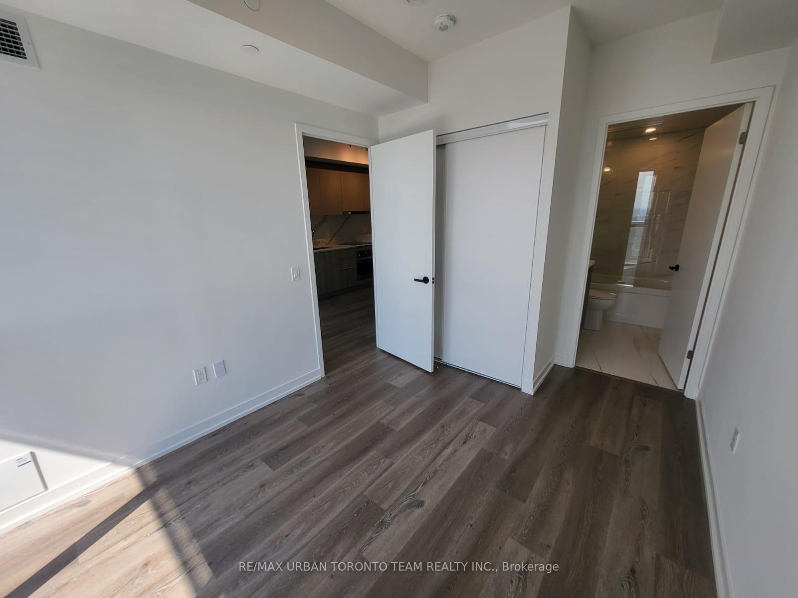 Photo 6 of Unit 4908, 225 Commerce Street, Vaughan, Vaughan Corporate Centre — HOMEH