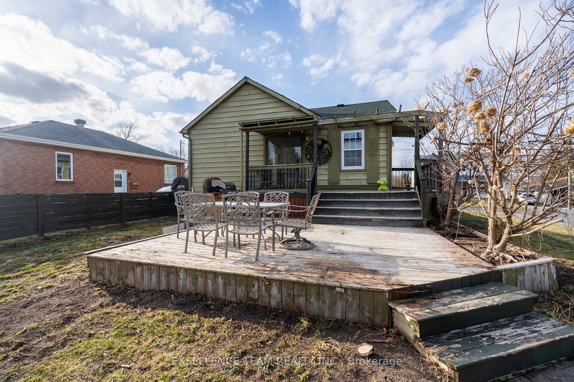 Photo 7 of 203 Fifteenth Street W, Cornwall — HOMEH