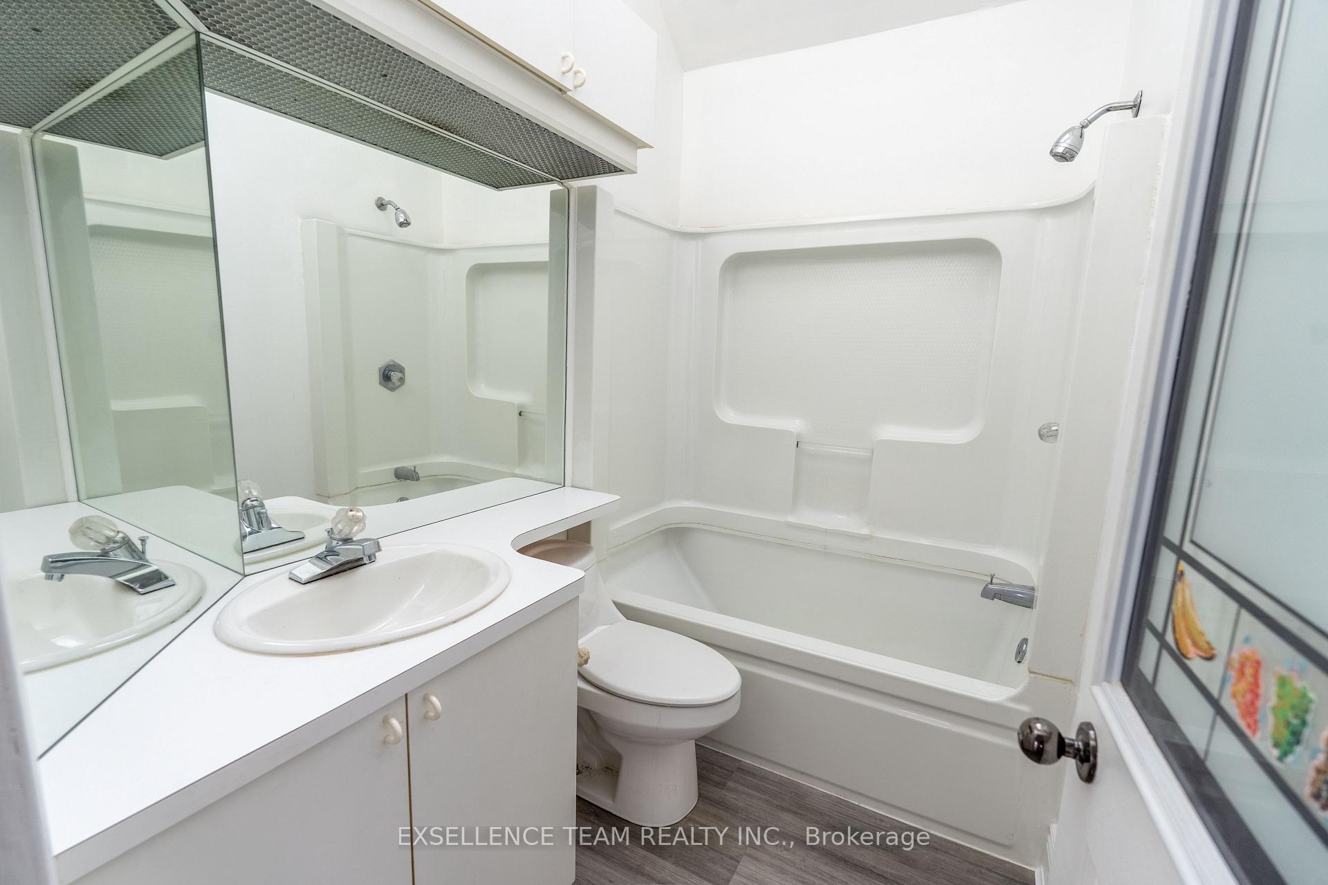 Photo 18 of 203 Fifteenth Street W, Cornwall — HOMEH