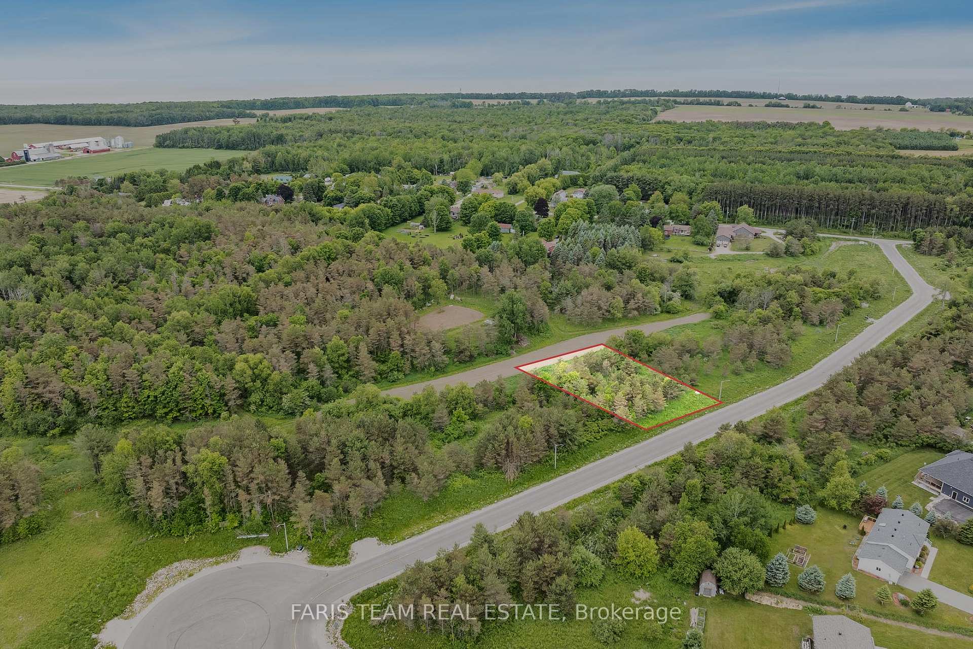 Photo 1 of Lot 31 Rue Eric, Tiny, Lafontaine — HOMEH