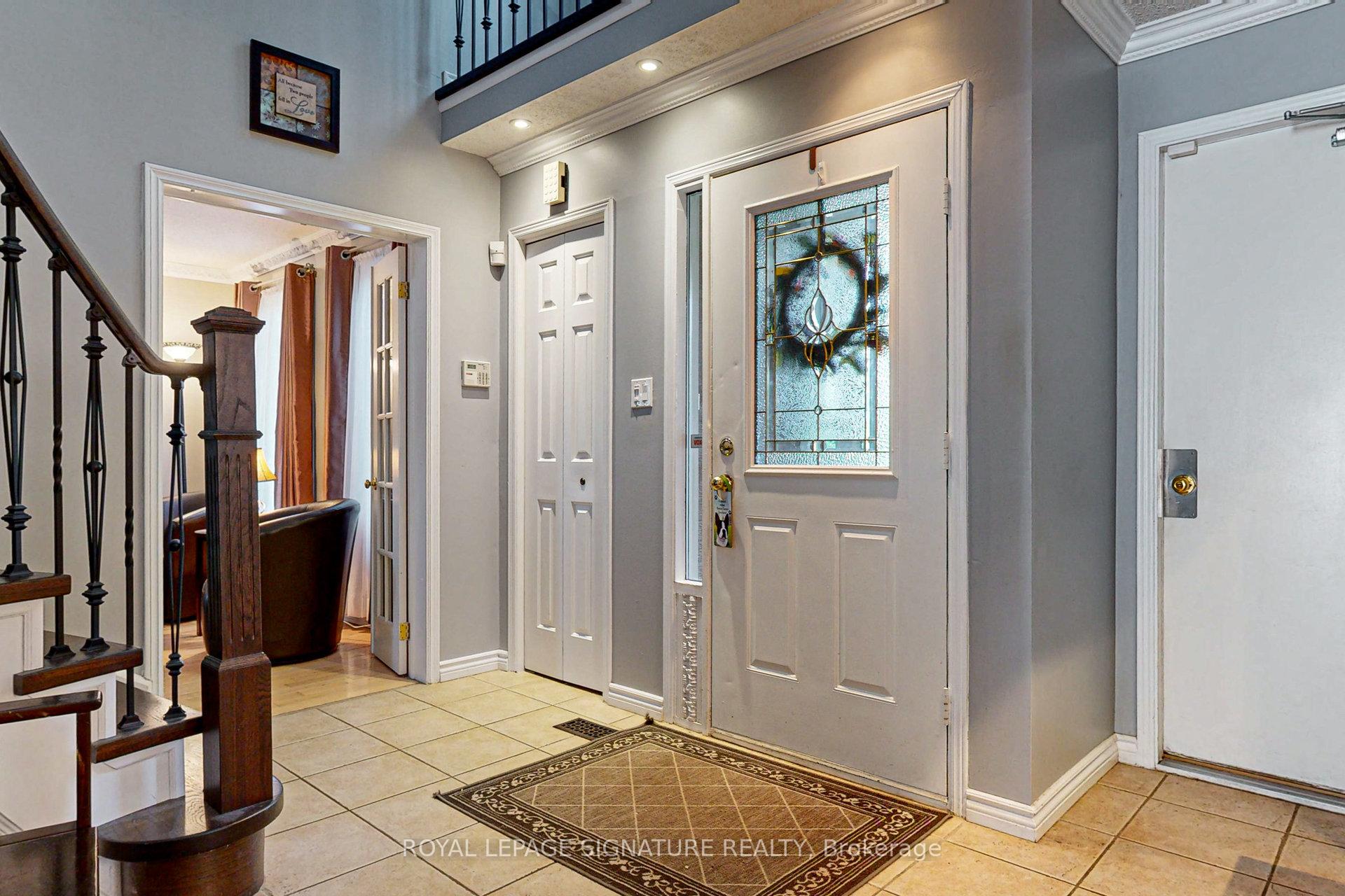 Photo 3 of 135 William Stephenson Drive, Whitby, Blue Grass Meadows — HOMEH