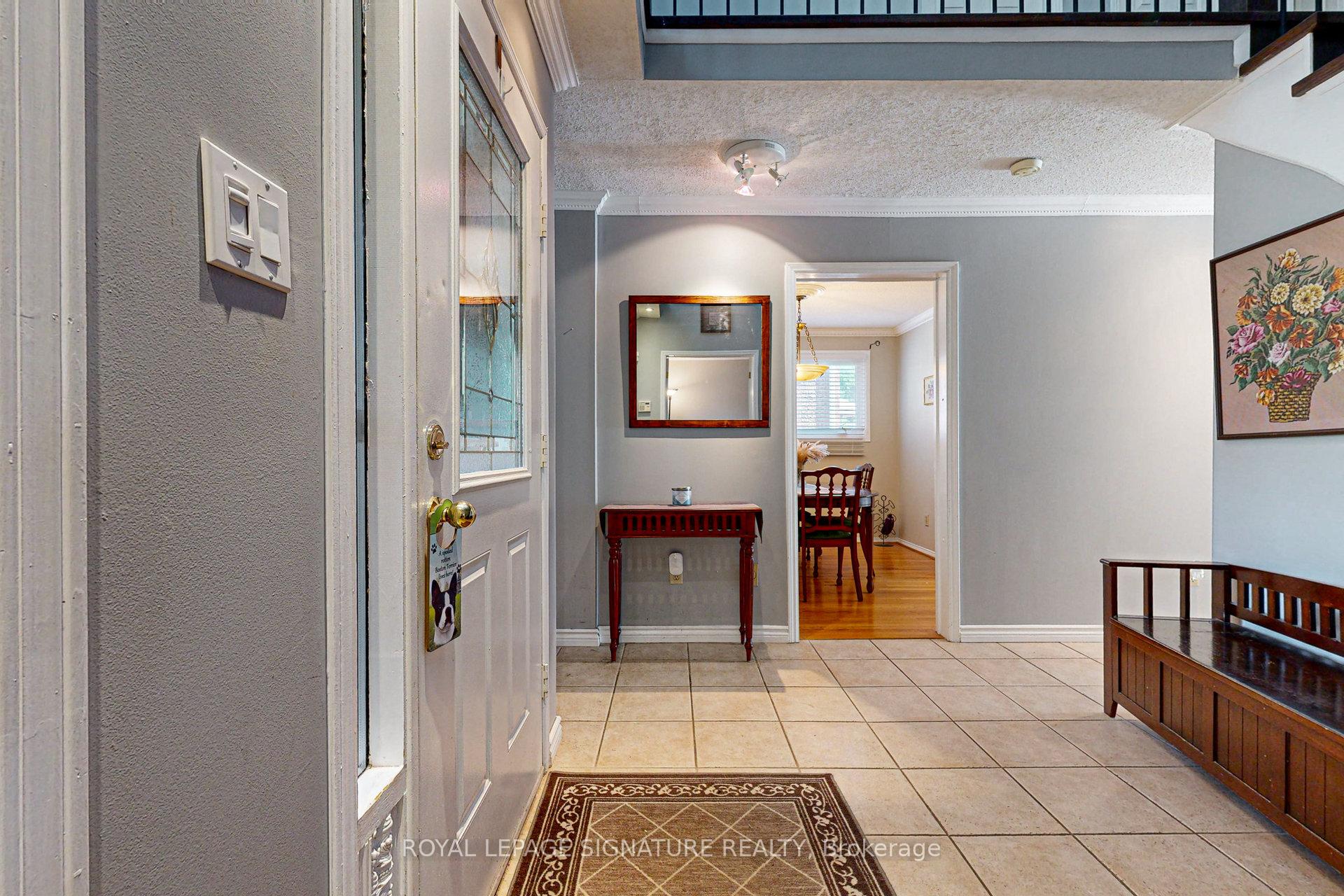 Photo 4 of 135 William Stephenson Drive, Whitby, Blue Grass Meadows — HOMEH