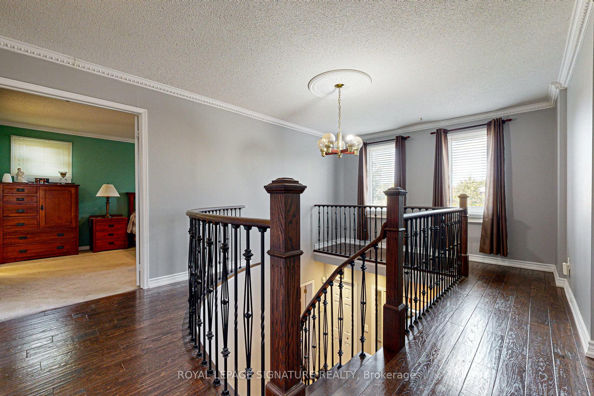 Photo 10 of 135 William Stephenson Drive, Whitby, Blue Grass Meadows — HOMEH