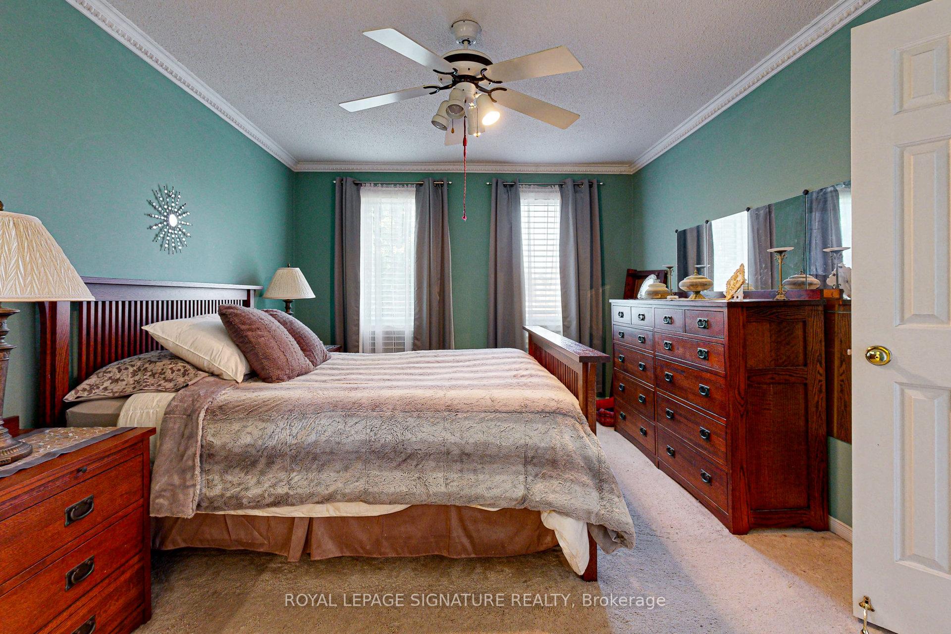 Photo 11 of 135 William Stephenson Drive, Whitby, Blue Grass Meadows — HOMEH