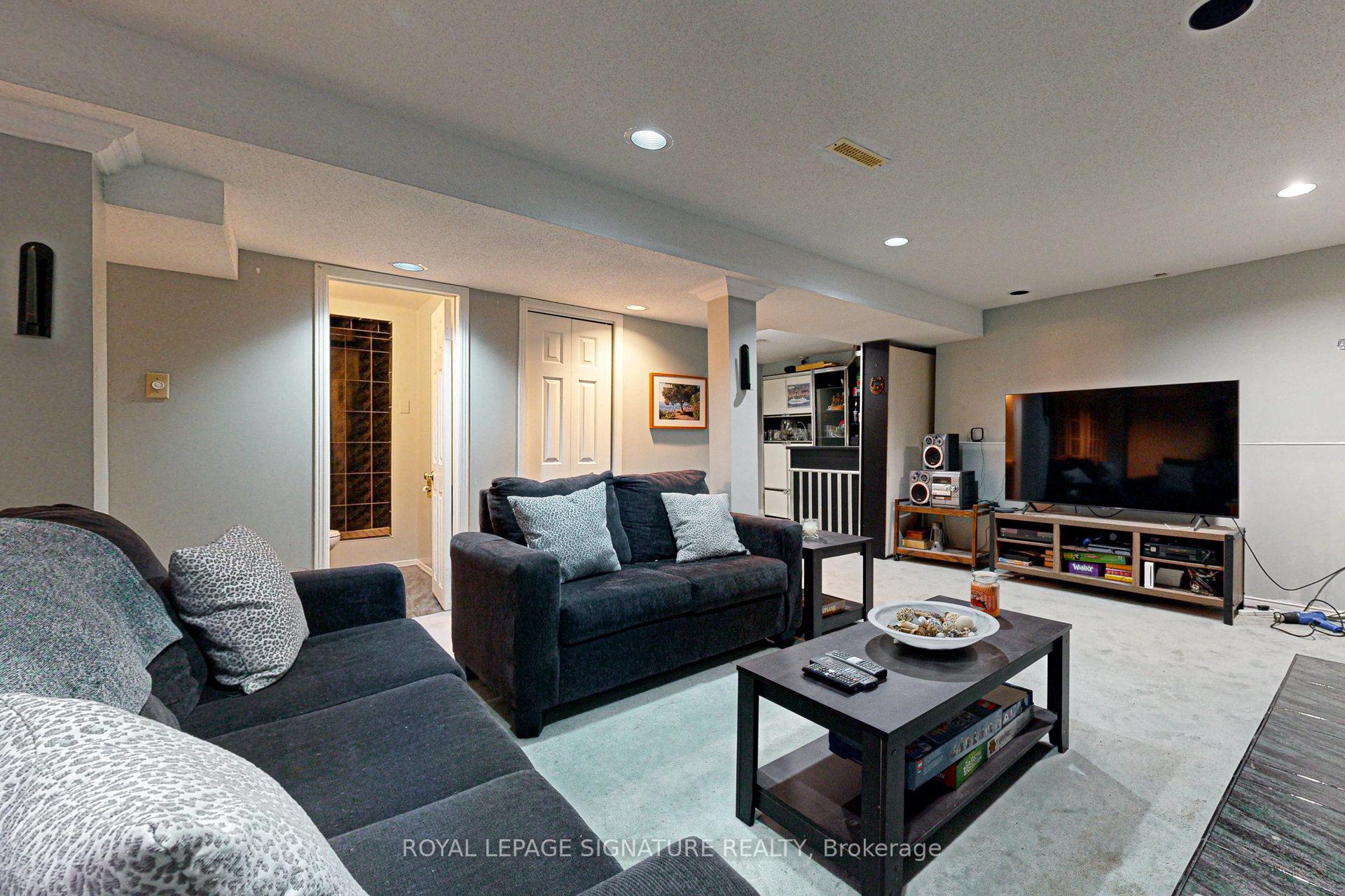 Photo 28 of 135 William Stephenson Drive, Whitby, Blue Grass Meadows — HOMEH