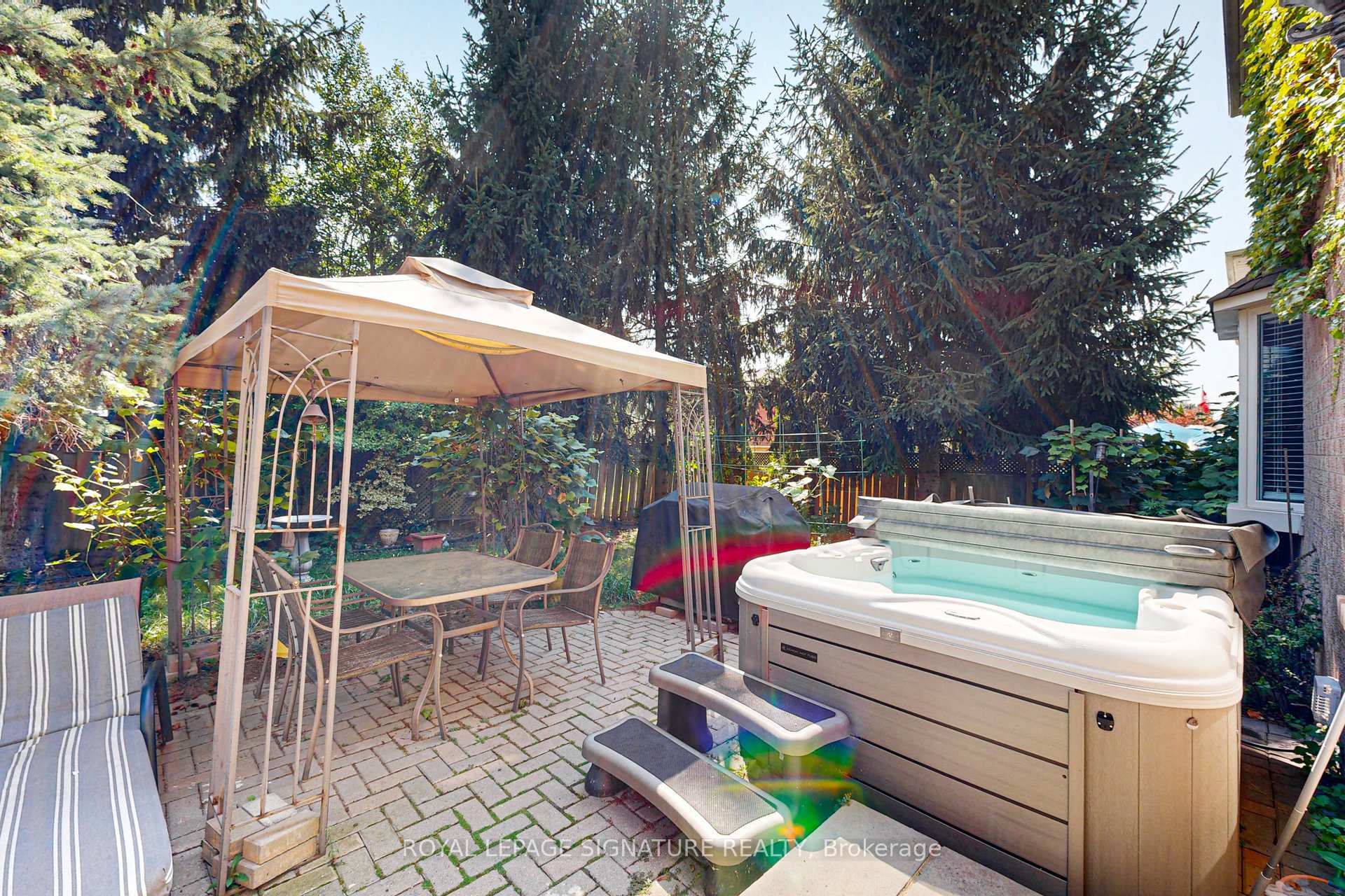 Photo 25 of 135 William Stephenson Drive, Whitby, Blue Grass Meadows — HOMEH
