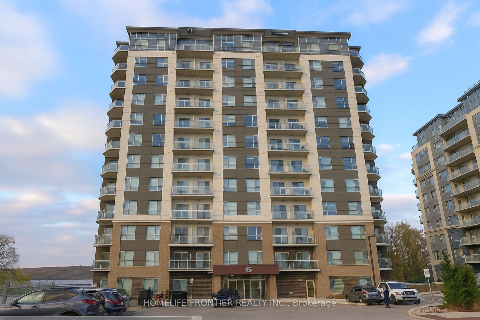 Photo 4 of Unit 906, 56 Lakeside Terrace, Barrie, Little Lake — HOMEH