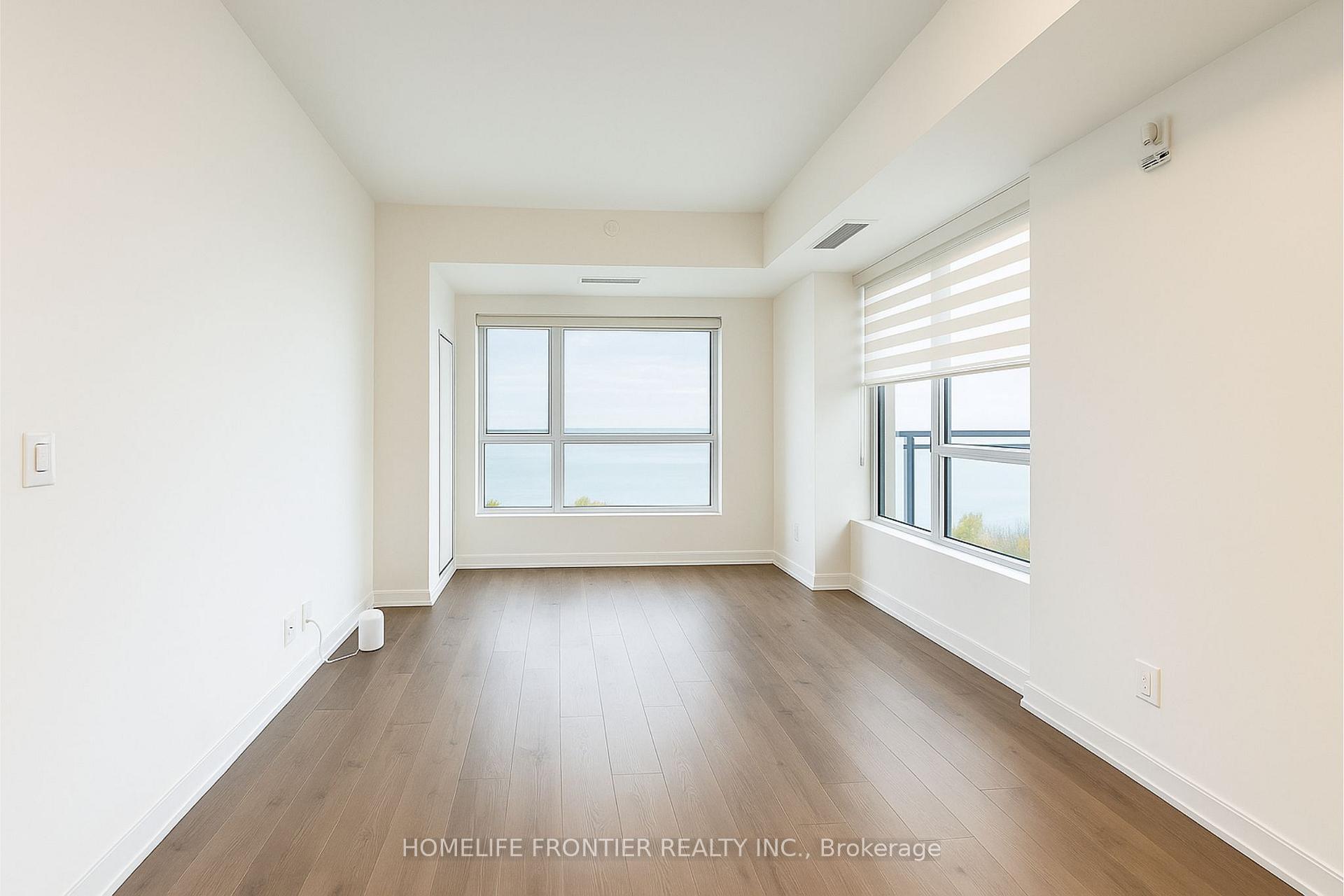 Photo 13 of Unit 906, 56 Lakeside Terrace, Barrie, Little Lake — HOMEH