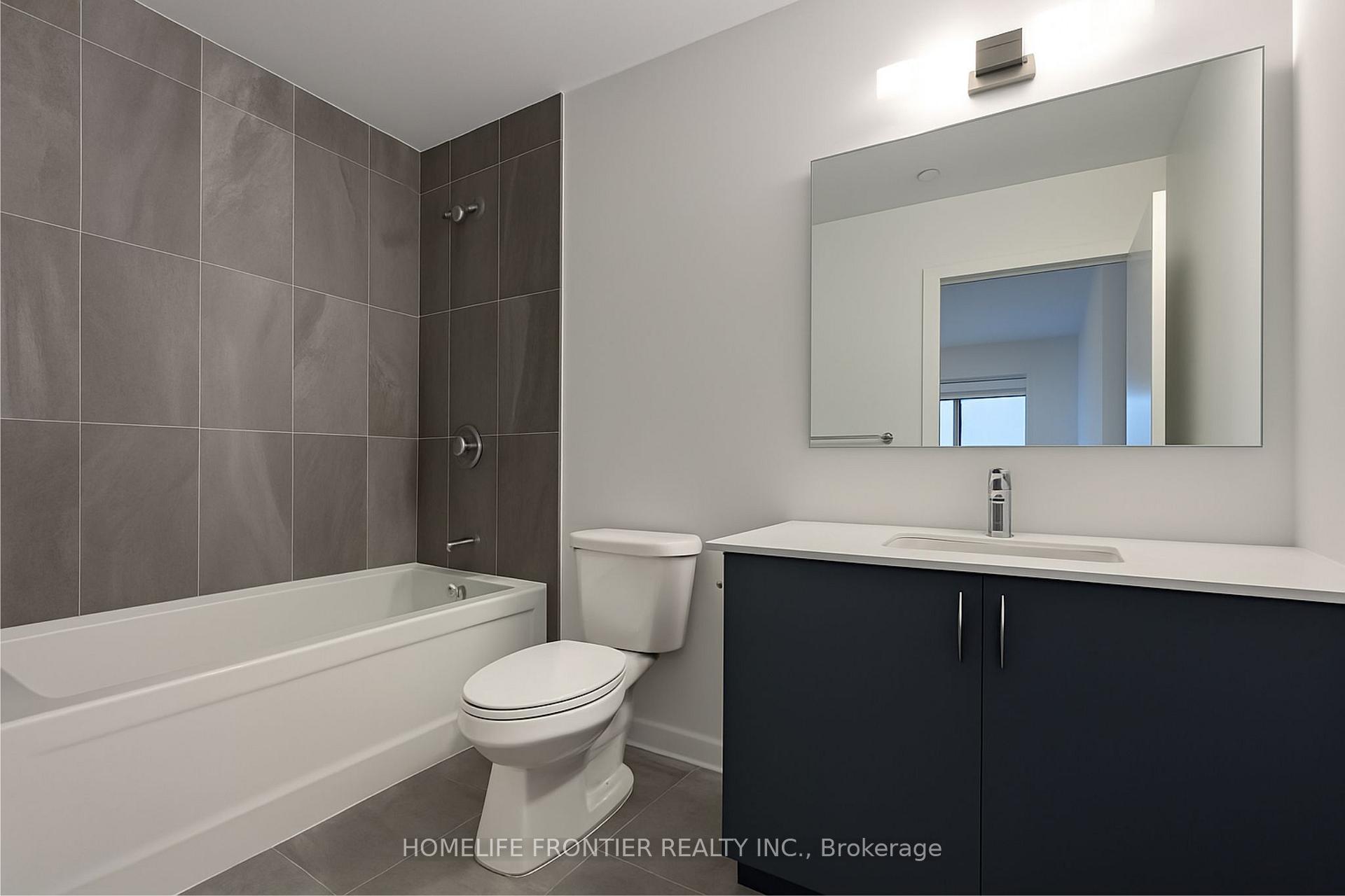 Photo 5 of Unit 906, 56 Lakeside Terrace, Barrie, Little Lake — HOMEH