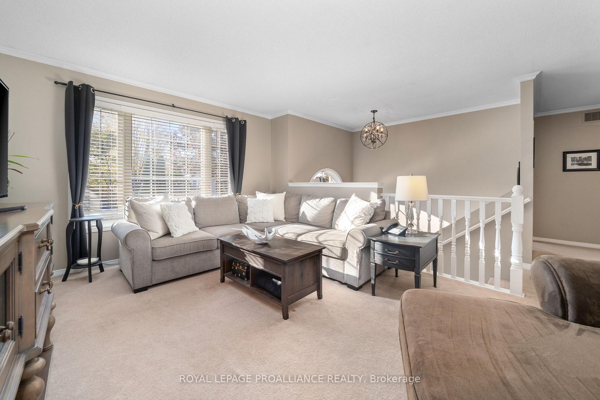 Photo 18 of 25 Faraday Gardens, Belleville, Belleville Ward — HOMEH