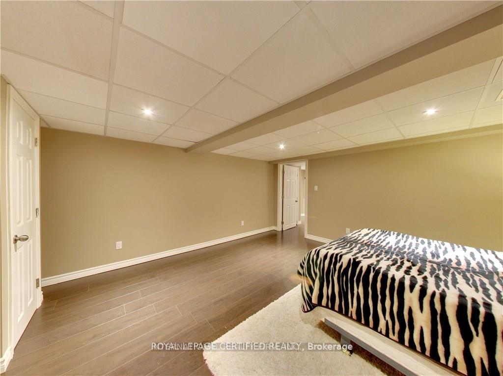 Photo 15 of Unit Basement, 5 Regis Court, Hamilton, Stoney Creek — HOMEH