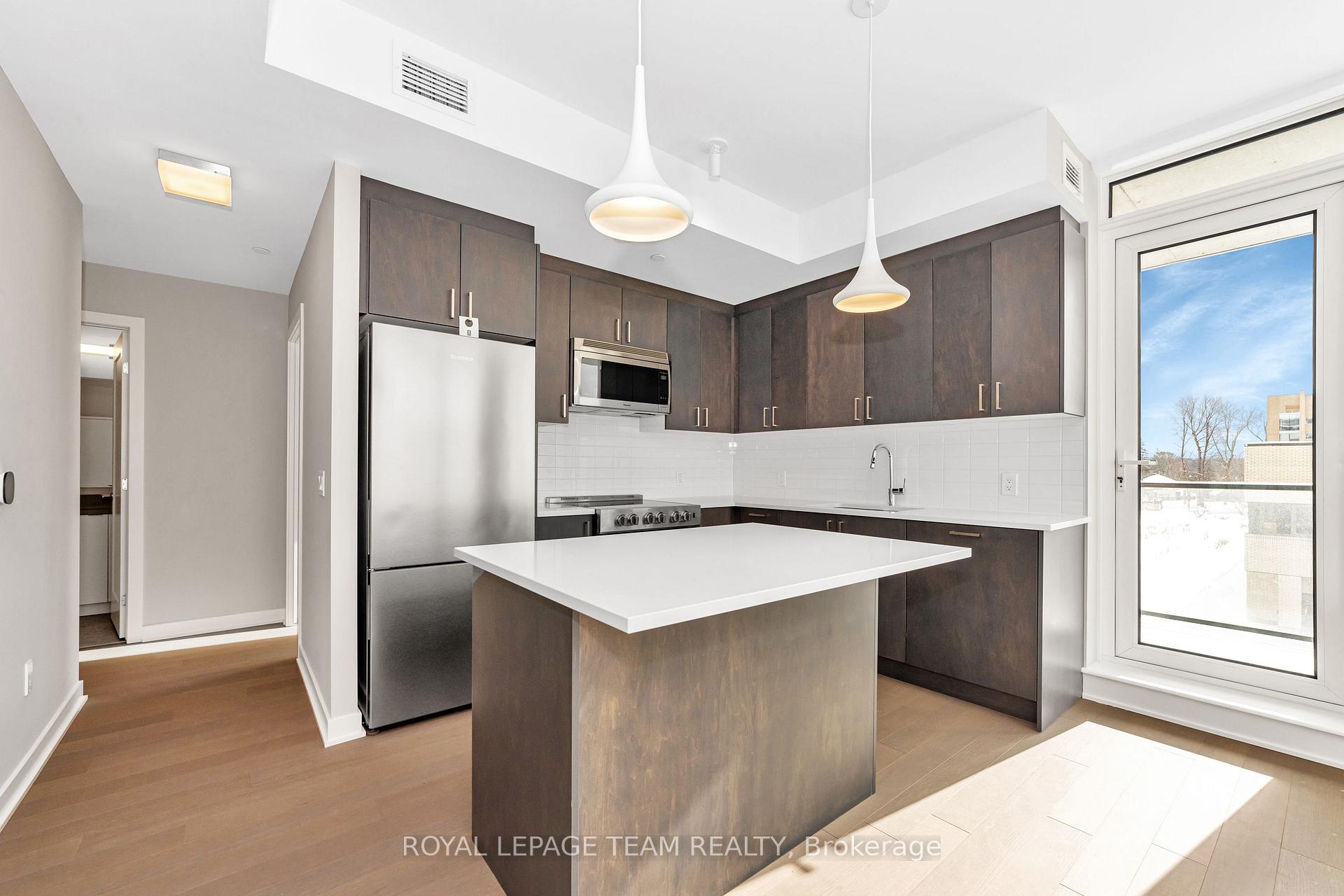 Photo 8 of Unit 306, 360 Deschatelets Avenue, Ottawa, Ottawa East — HOMEH
