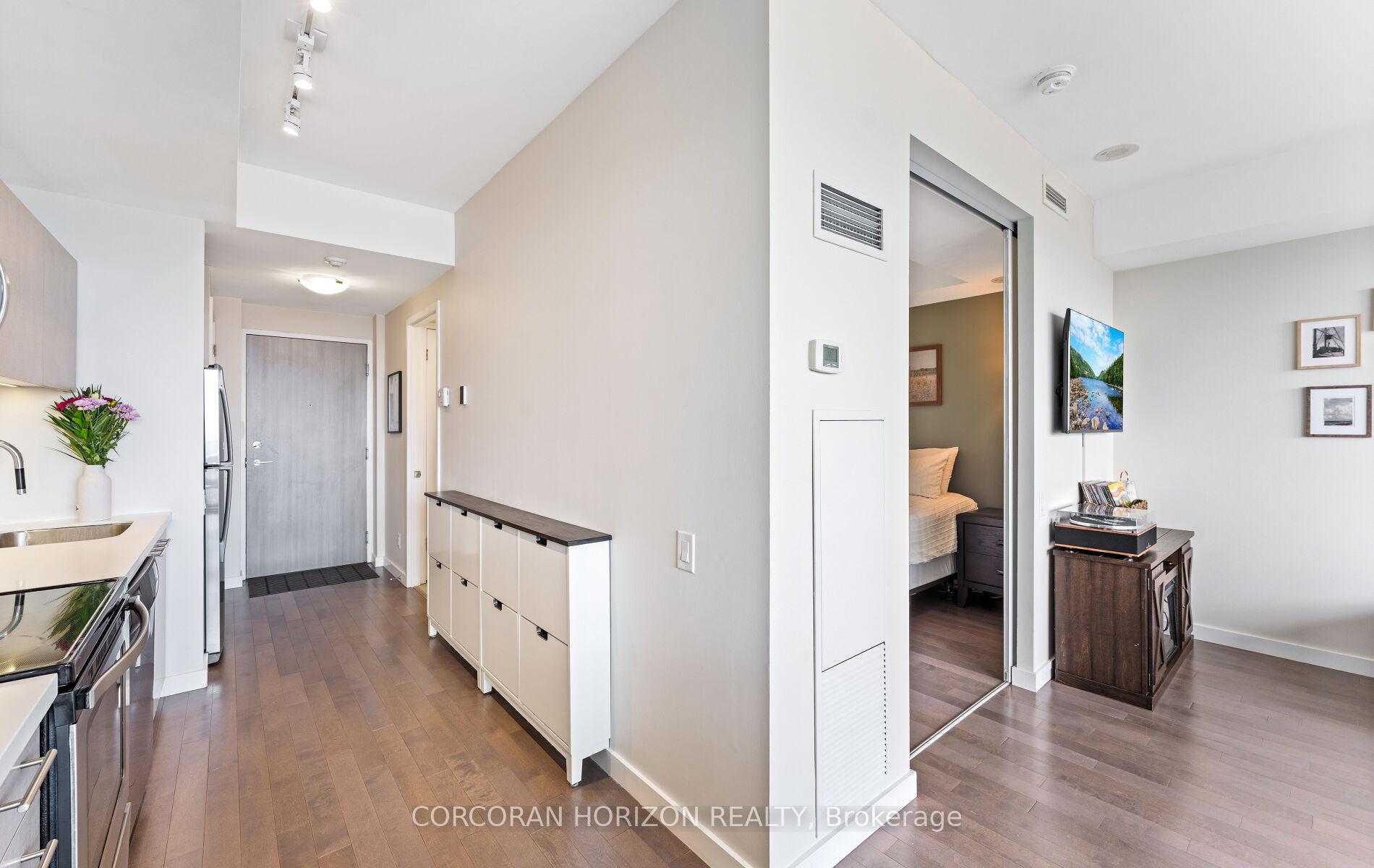 Photo 17 of Unit 2105, 70 Distillery Lane, Toronto, Waterfront Communities — HOMEH
