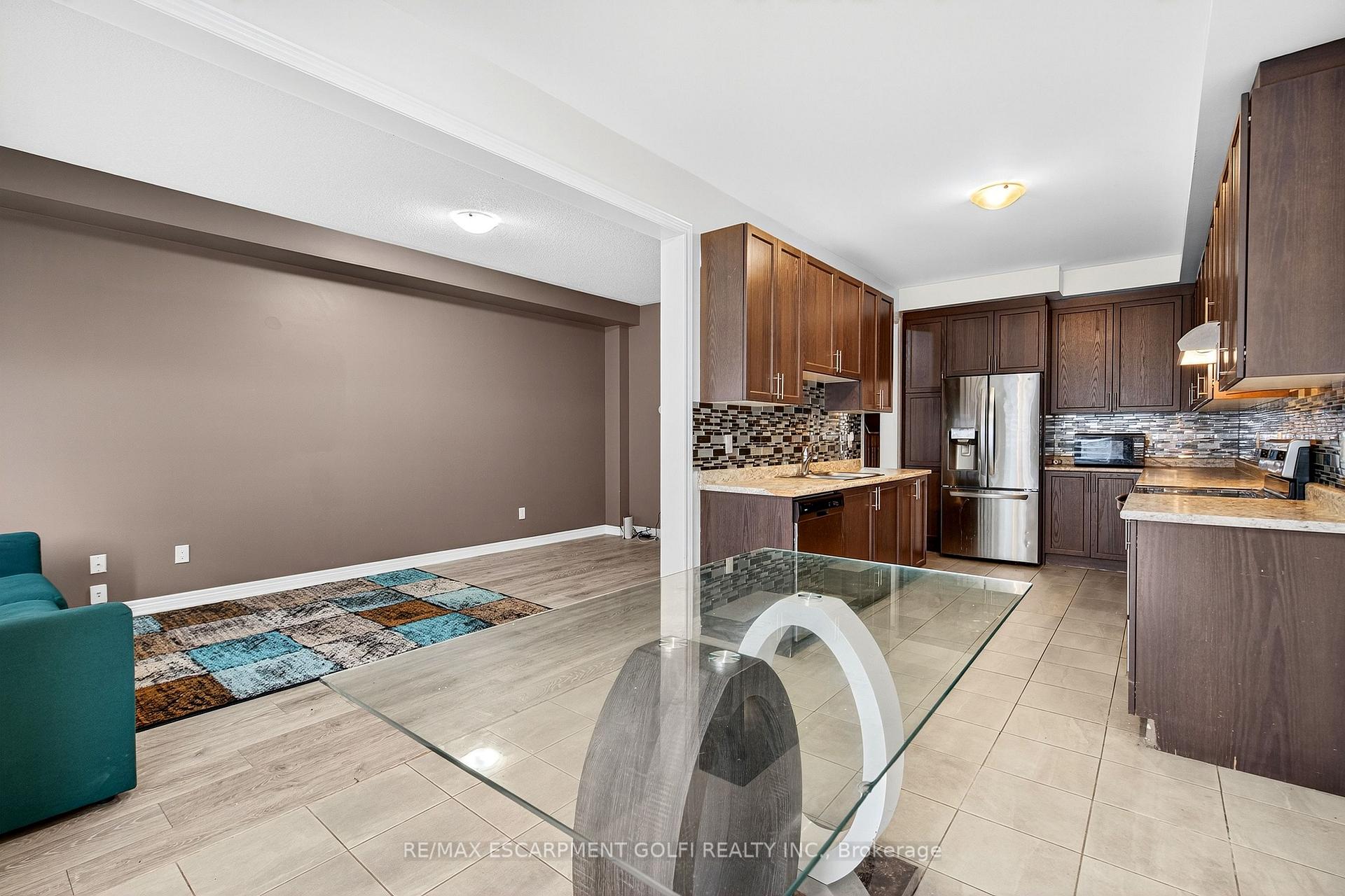 Photo 6 of 57 Sparkle Drive, Thorold, Rolling Meadows — HOMEH