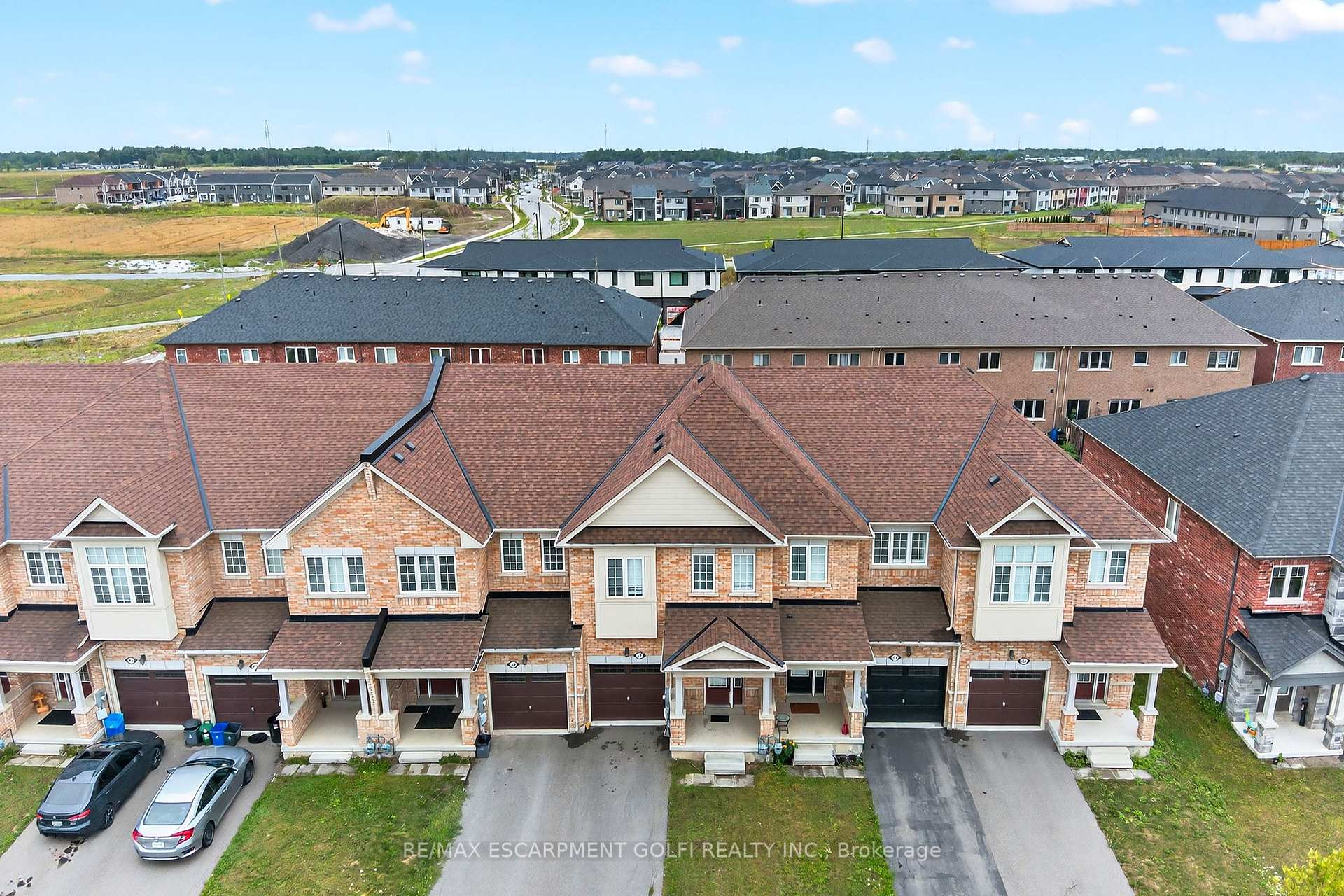 Photo 15 of 57 Sparkle Drive, Thorold, Rolling Meadows — HOMEH
