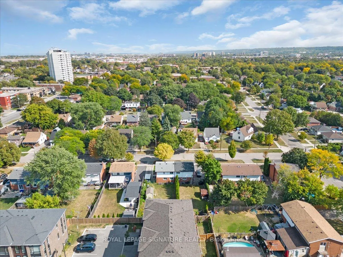 Photo 45 of Unit 25, 270 Melvin Avenue, Hamilton, McQuesten — HOMEH