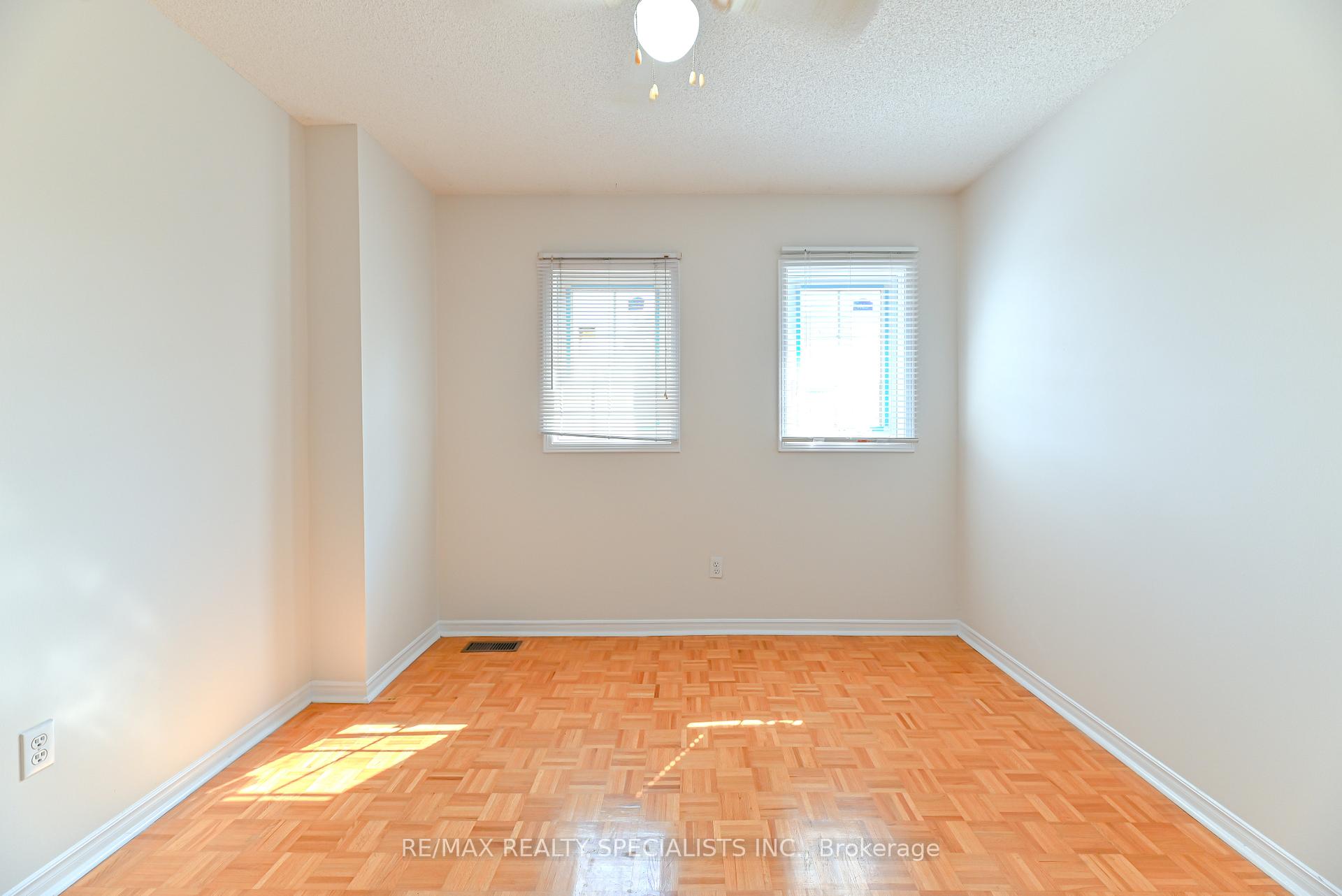 Photo 34 of 25 Chadwick Street E, Brampton, Fletcher's Meadow — HOMEH
