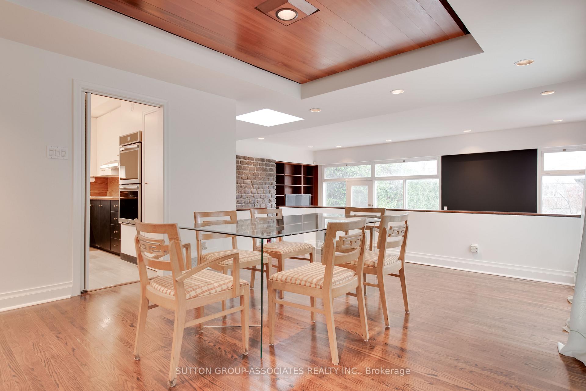 Photo 12 of 36 Shallmar Boulevard, Toronto, Forest Hill North — HOMEH