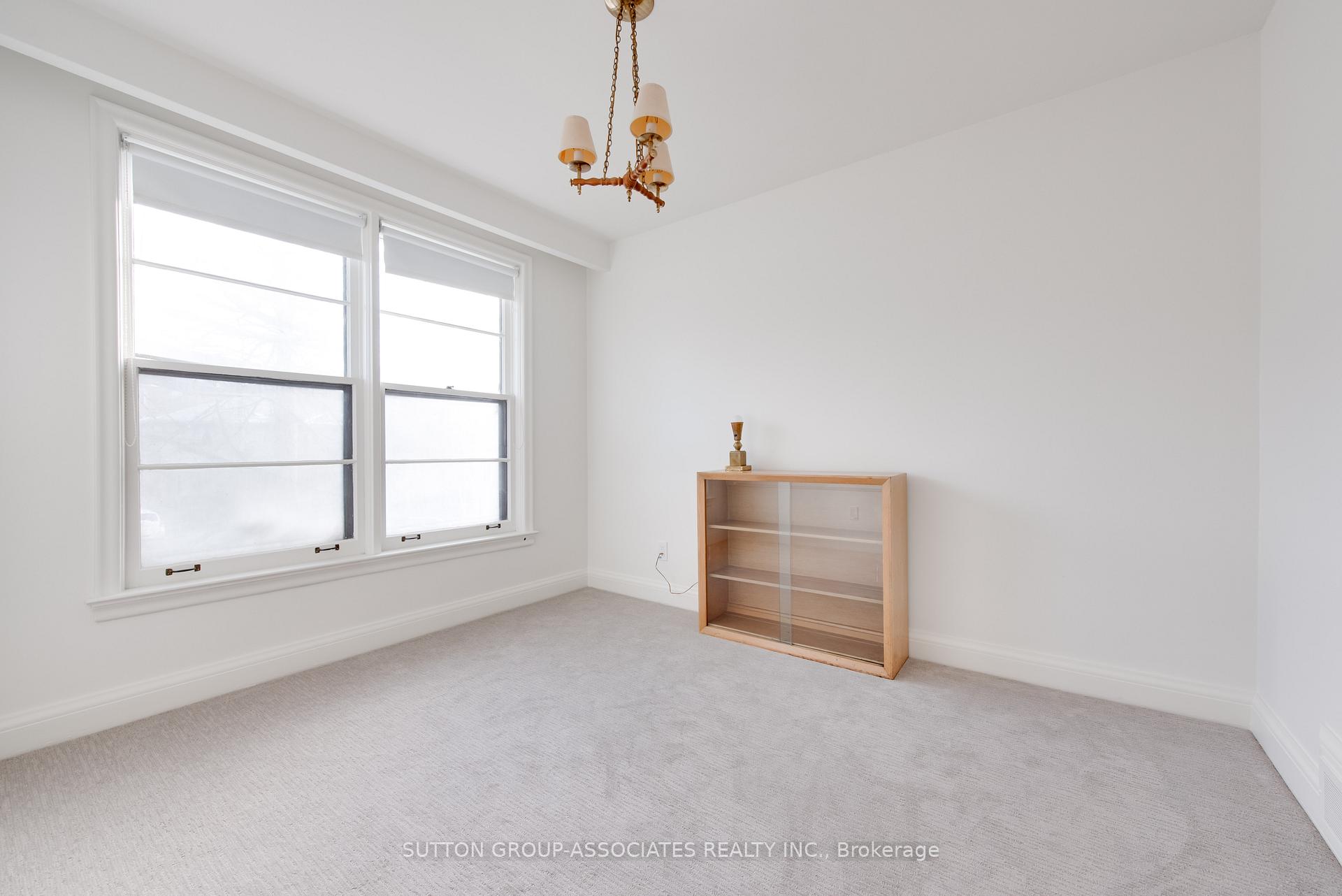 Photo 7 of 36 Shallmar Boulevard, Toronto, Forest Hill North — HOMEH